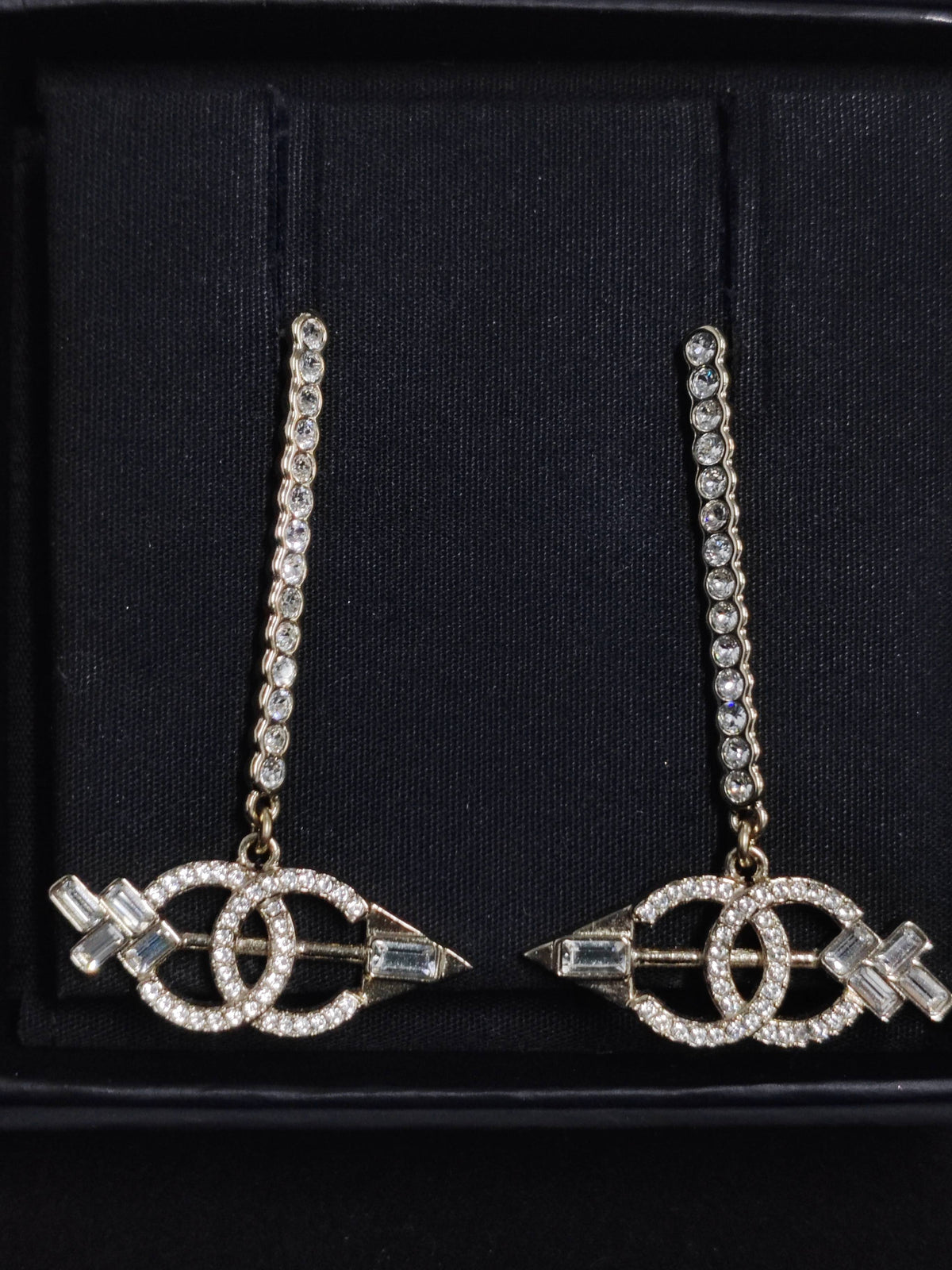 Chanel - Other - Crystal - Gold