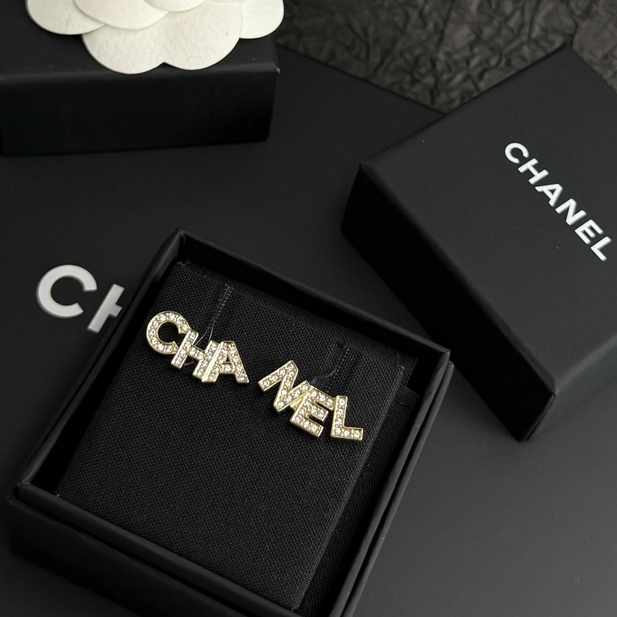 Chanel - Other - Crystal - Gold