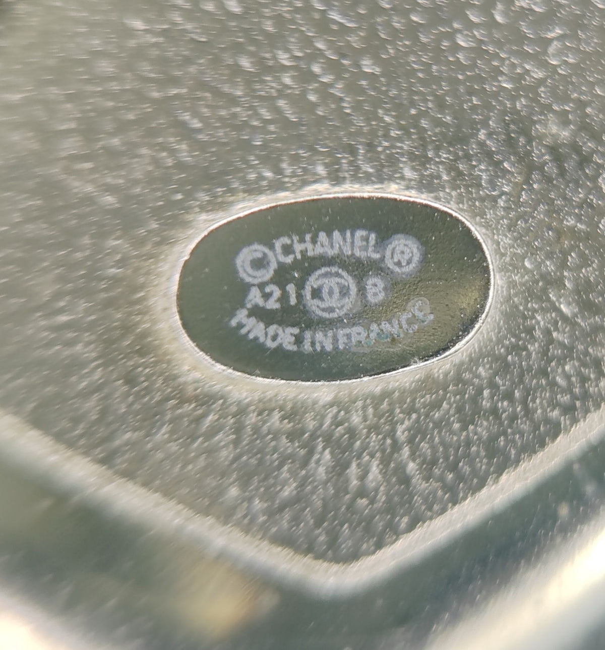 Chanel - Other - Crystal - Gold