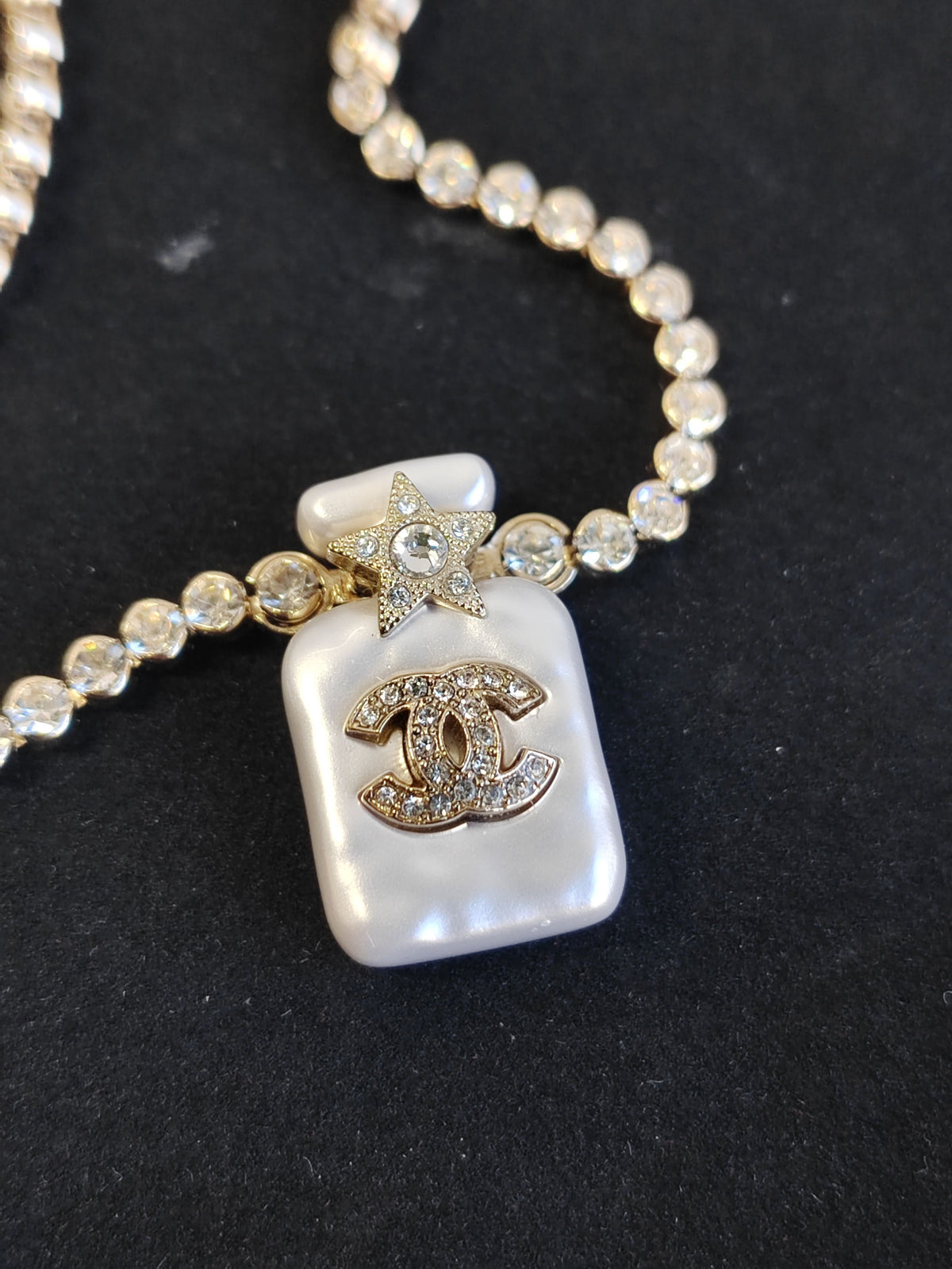 Chanel - Other - Crystal - Gold