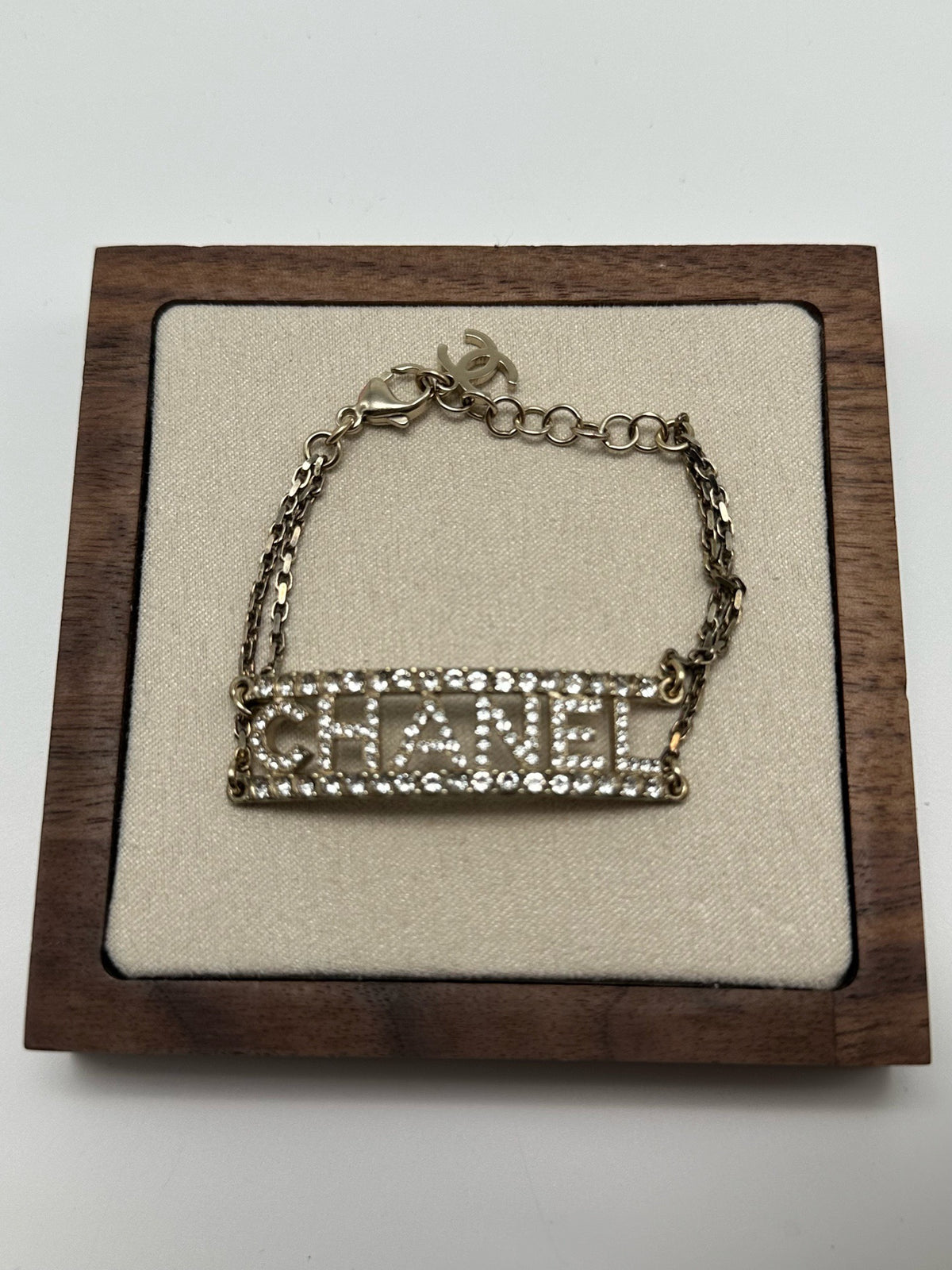 Chanel - Other - Crystal - Gold