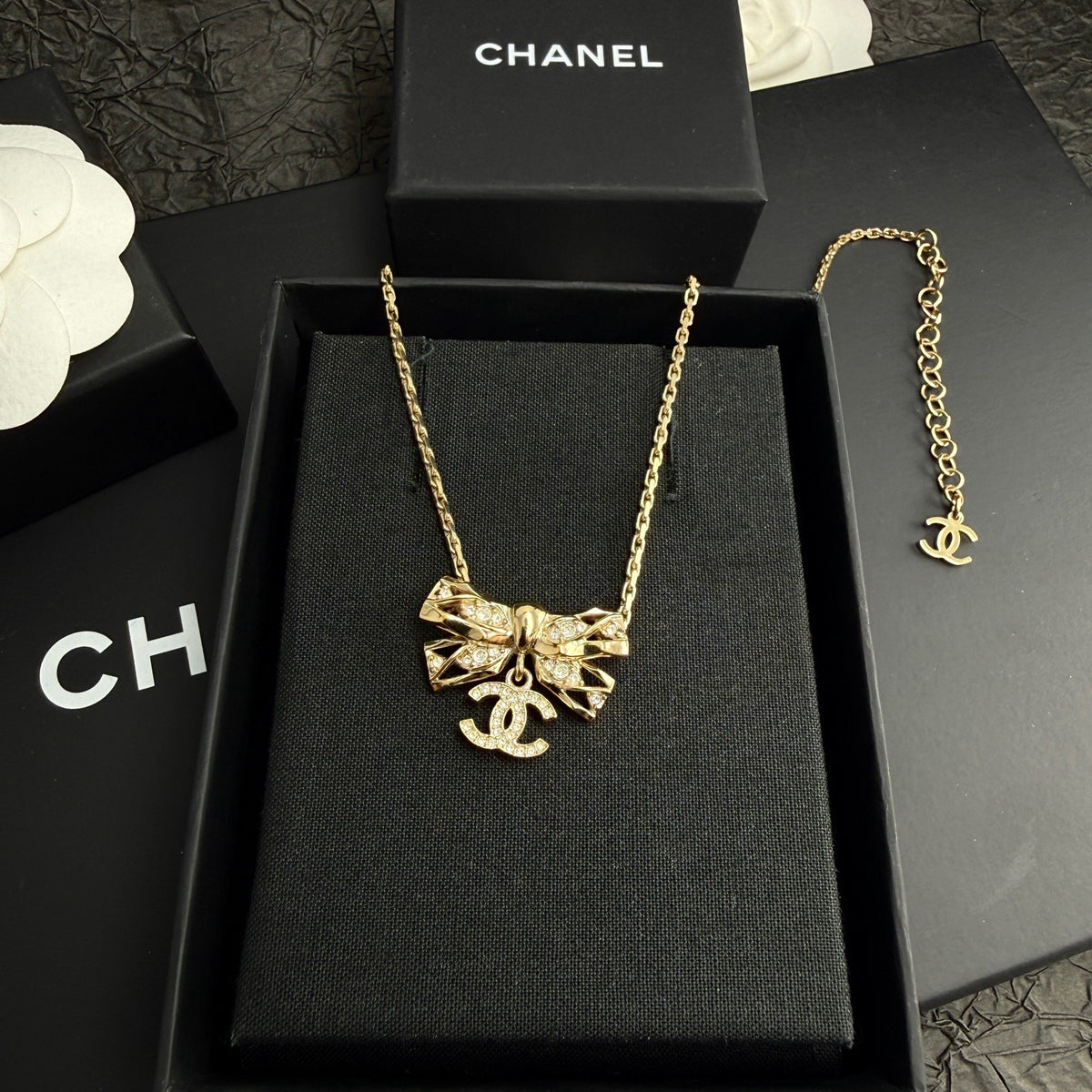 Chanel - Other - Crystal - Gold