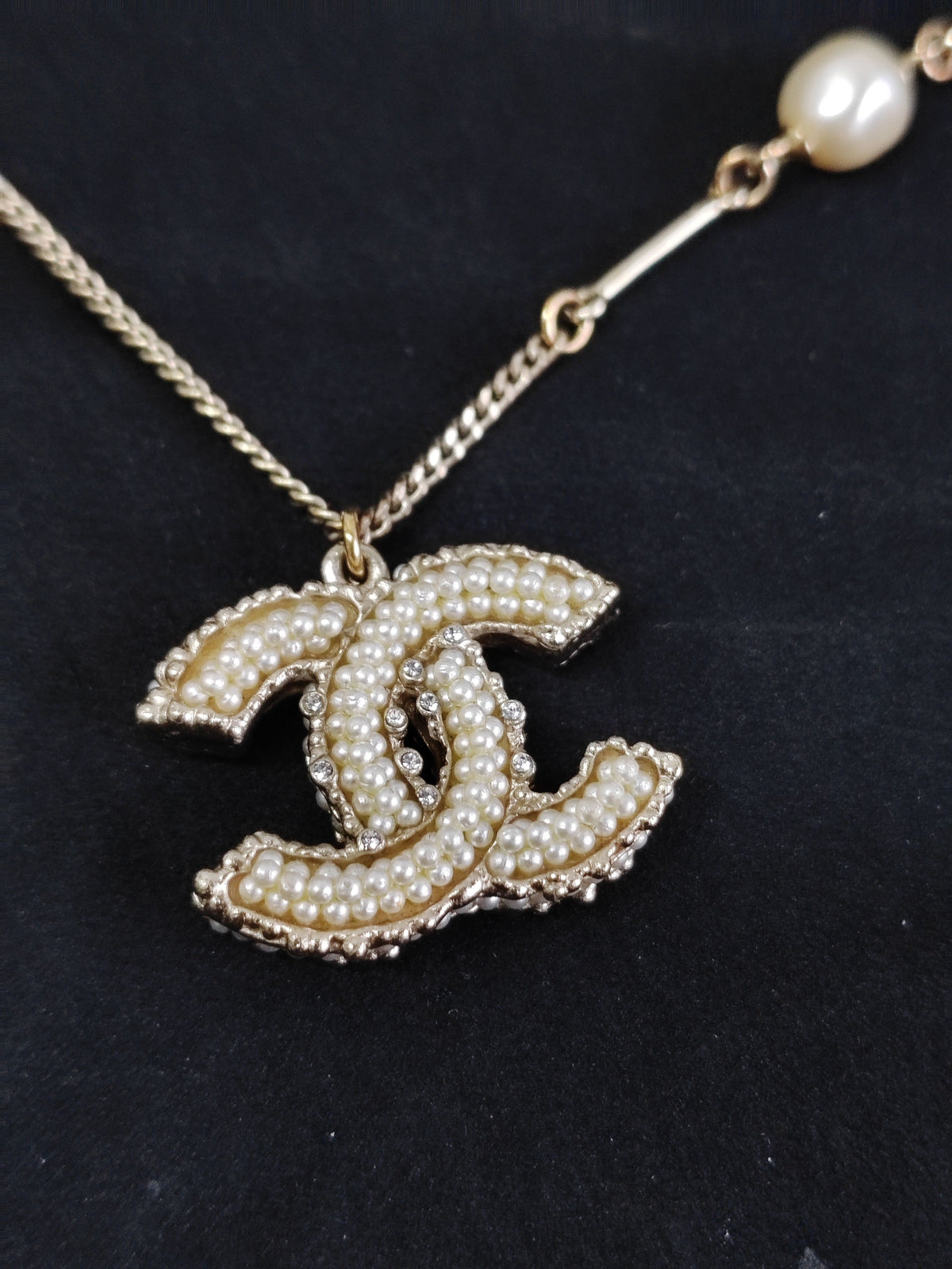 Chanel - Other - Crystal - Gold