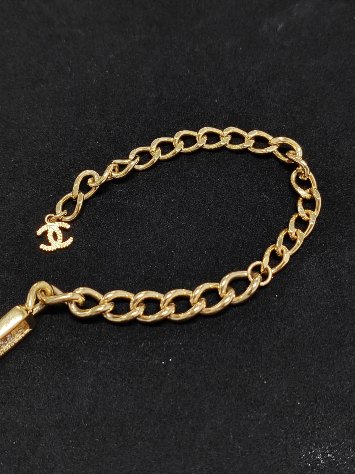 Chanel - Other - Crystal - Gold