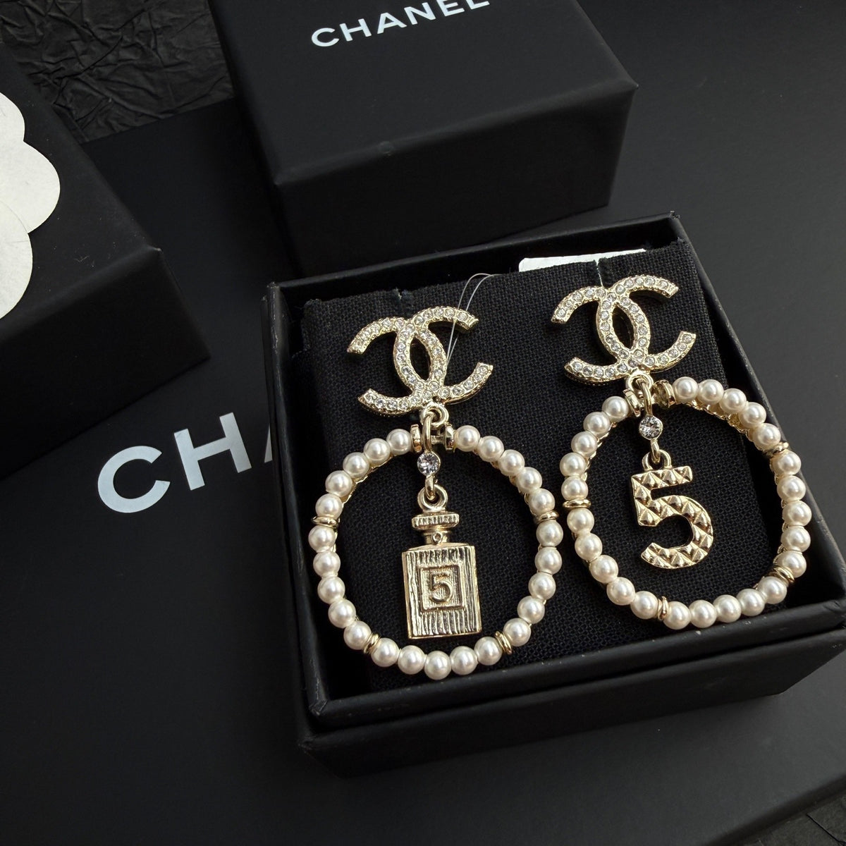 Chanel - Other - Crystal - Gold