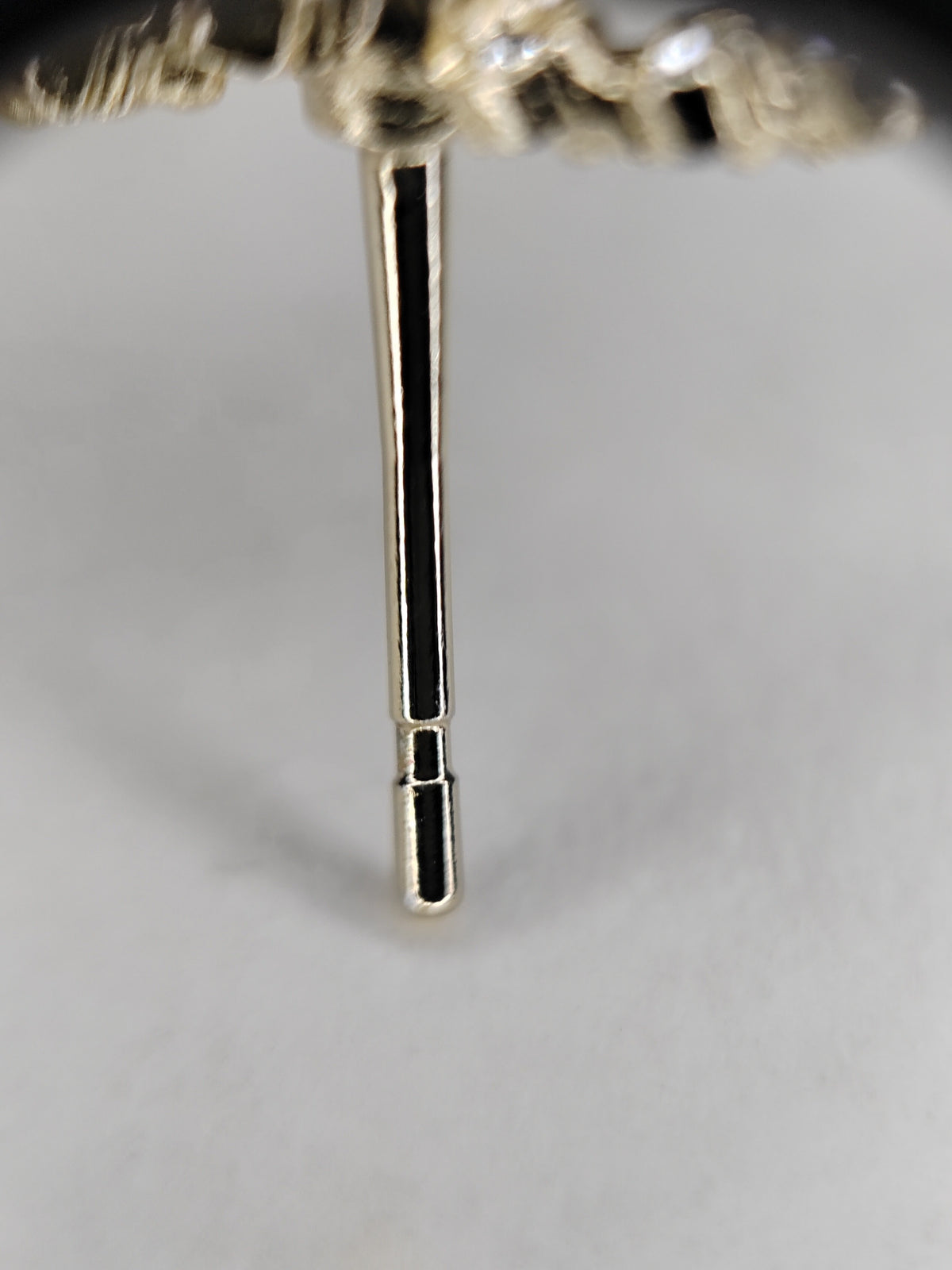 Chanel - Other - Crystal - Gold
