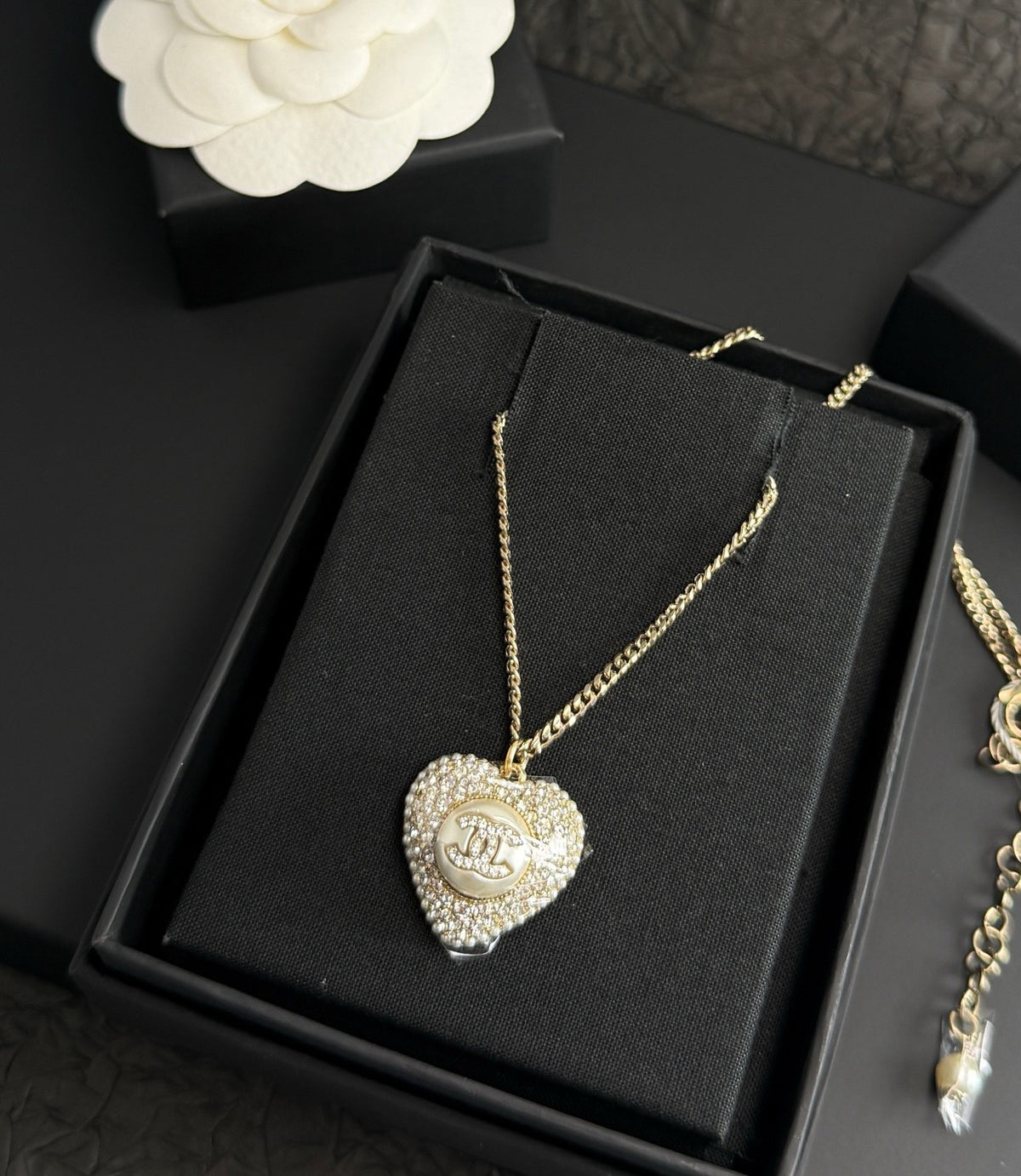 Chanel - Other - Crystal - Gold