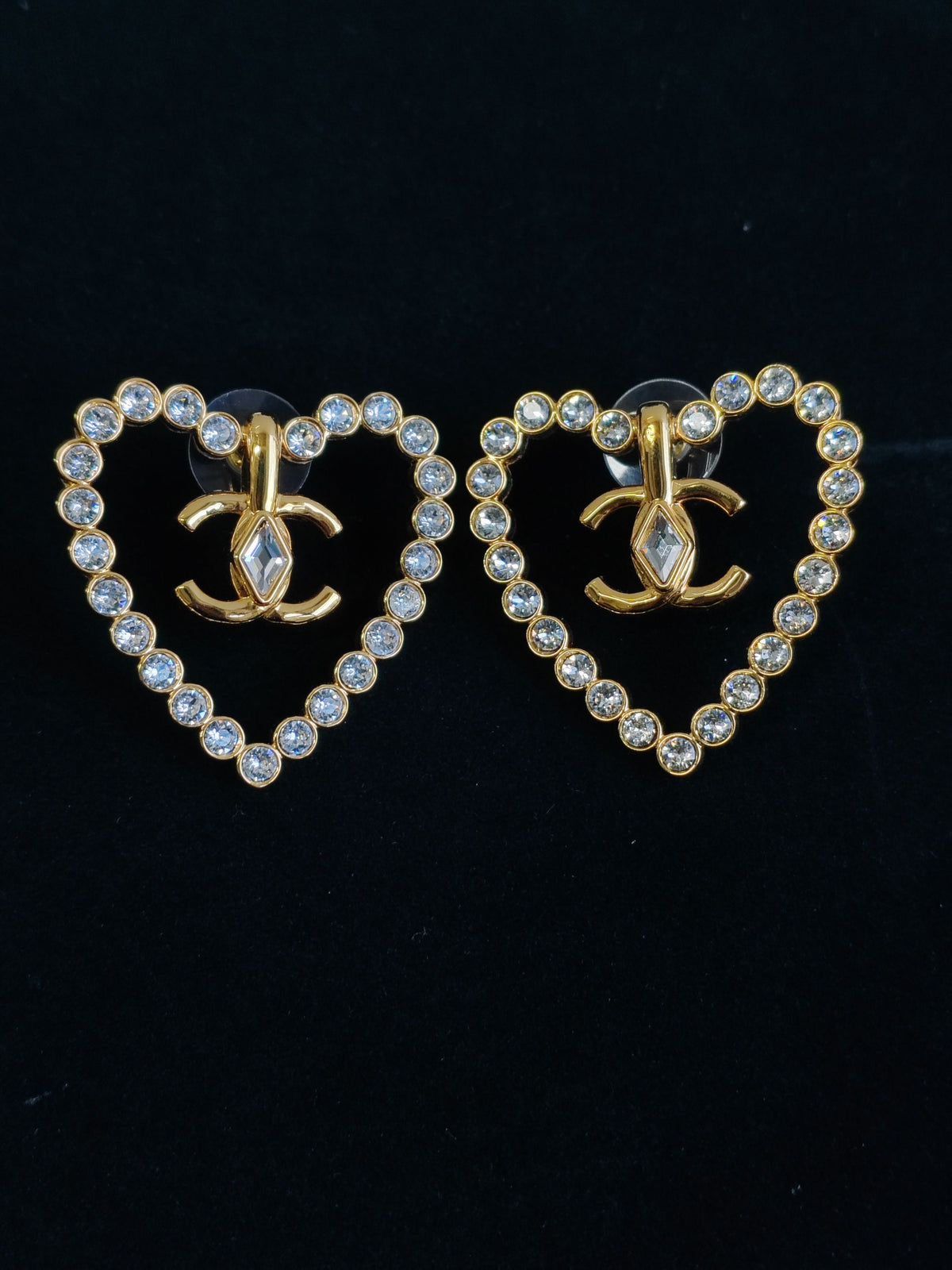 Chanel - Other - Crystal - Gold