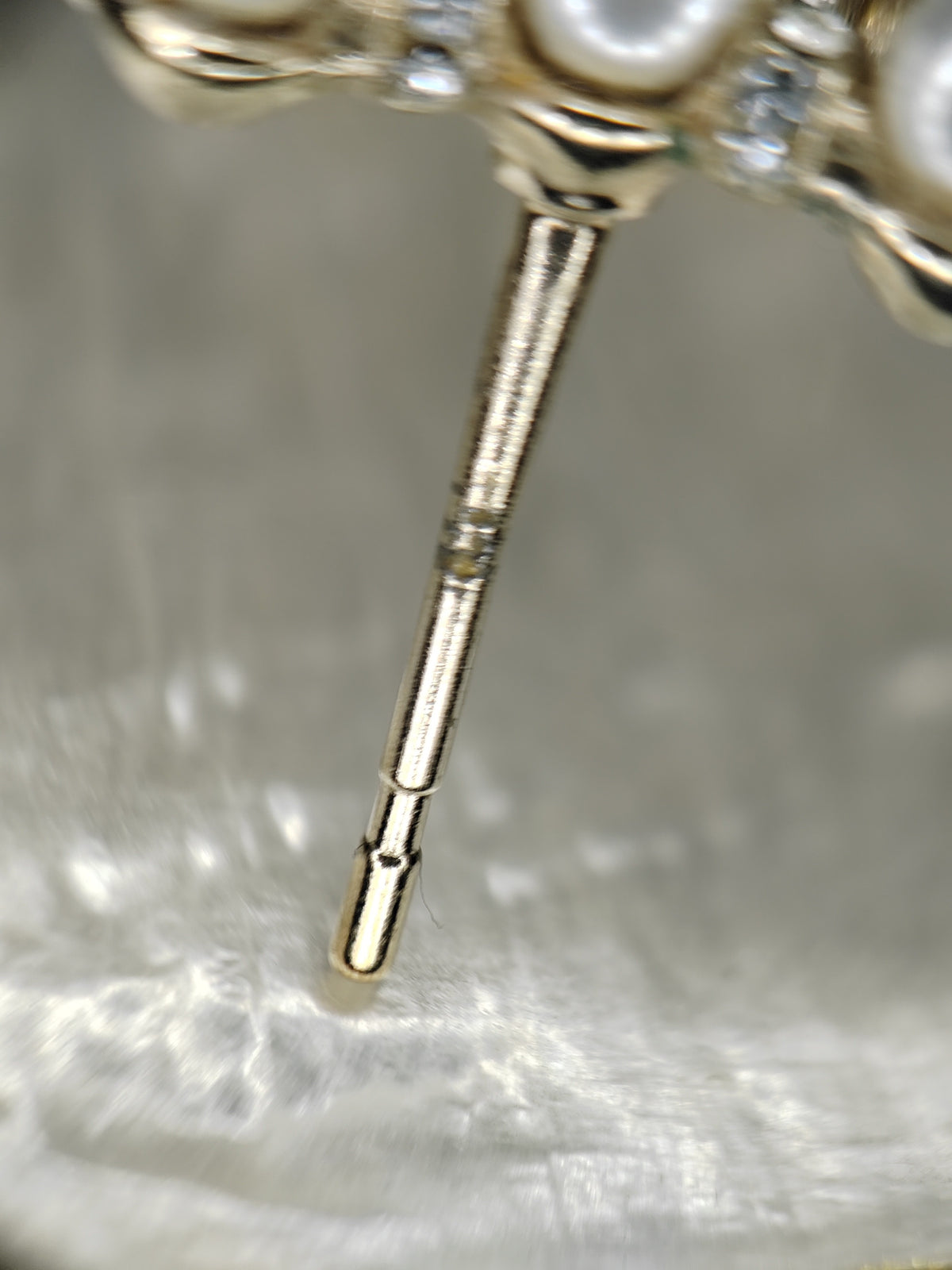 Chanel - Other - Crystal - Gold