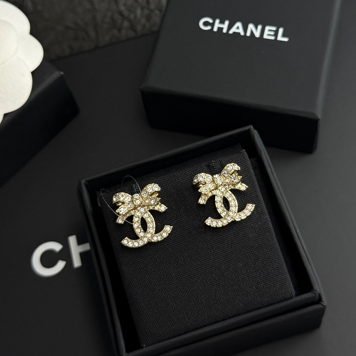 Chanel - Other - Crystal - Gold