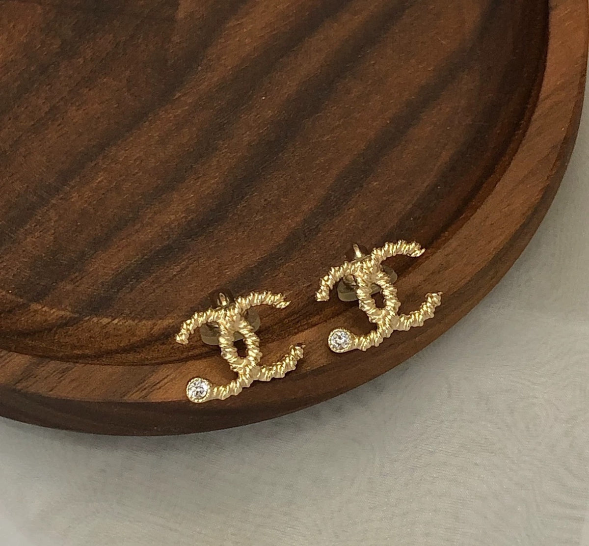 Chanel - Other - Crystal - Gold