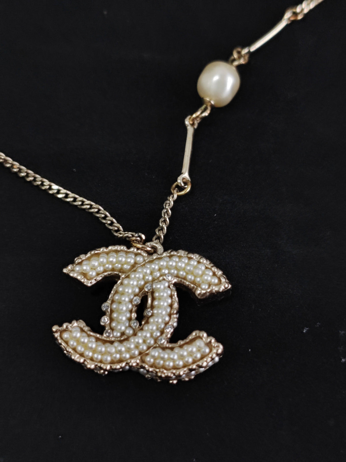 Chanel - Other - Crystal - Gold