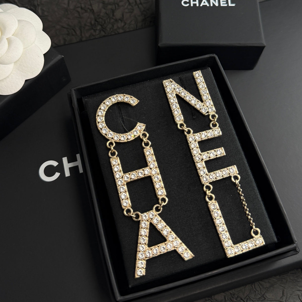 Chanel - Other - Crystal - Gold