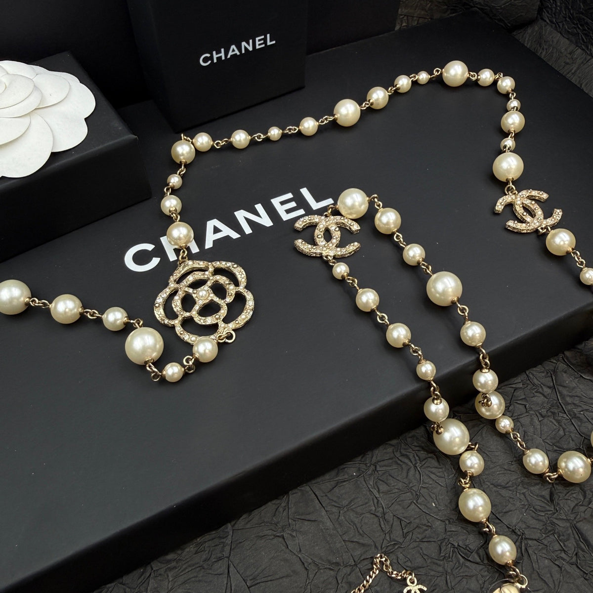 Chanel - Other - Crystal - Gold