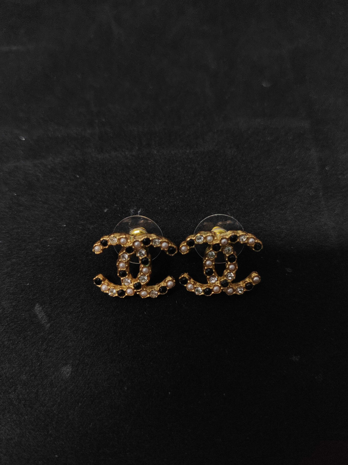 Chanel - Other - Crystal - Gold