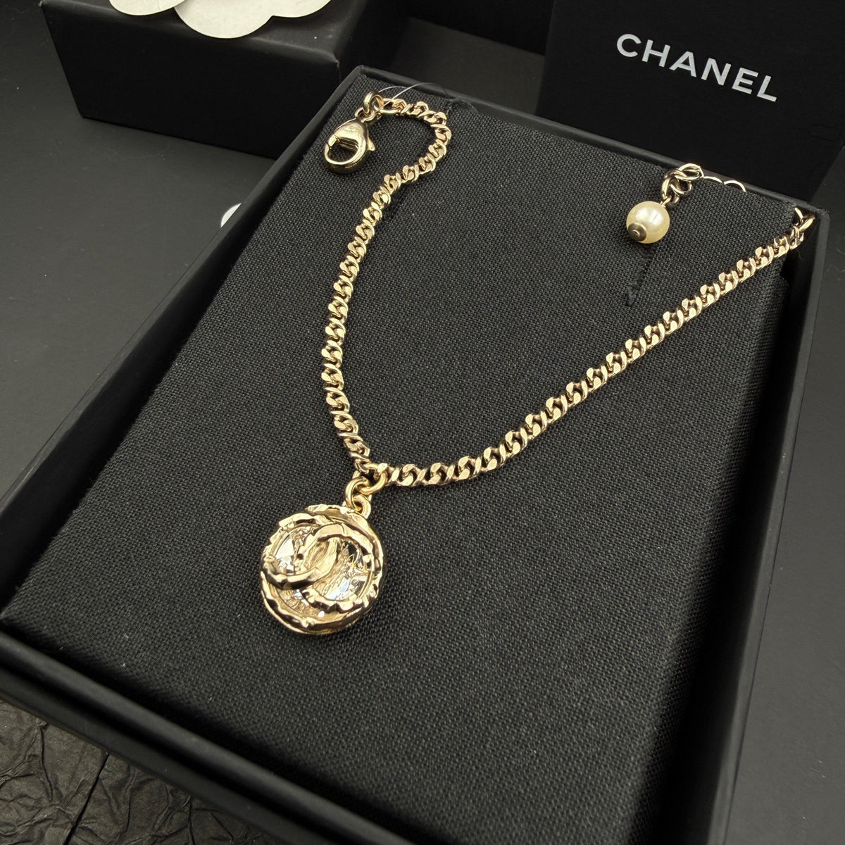 Chanel - Other - Crystal - Gold