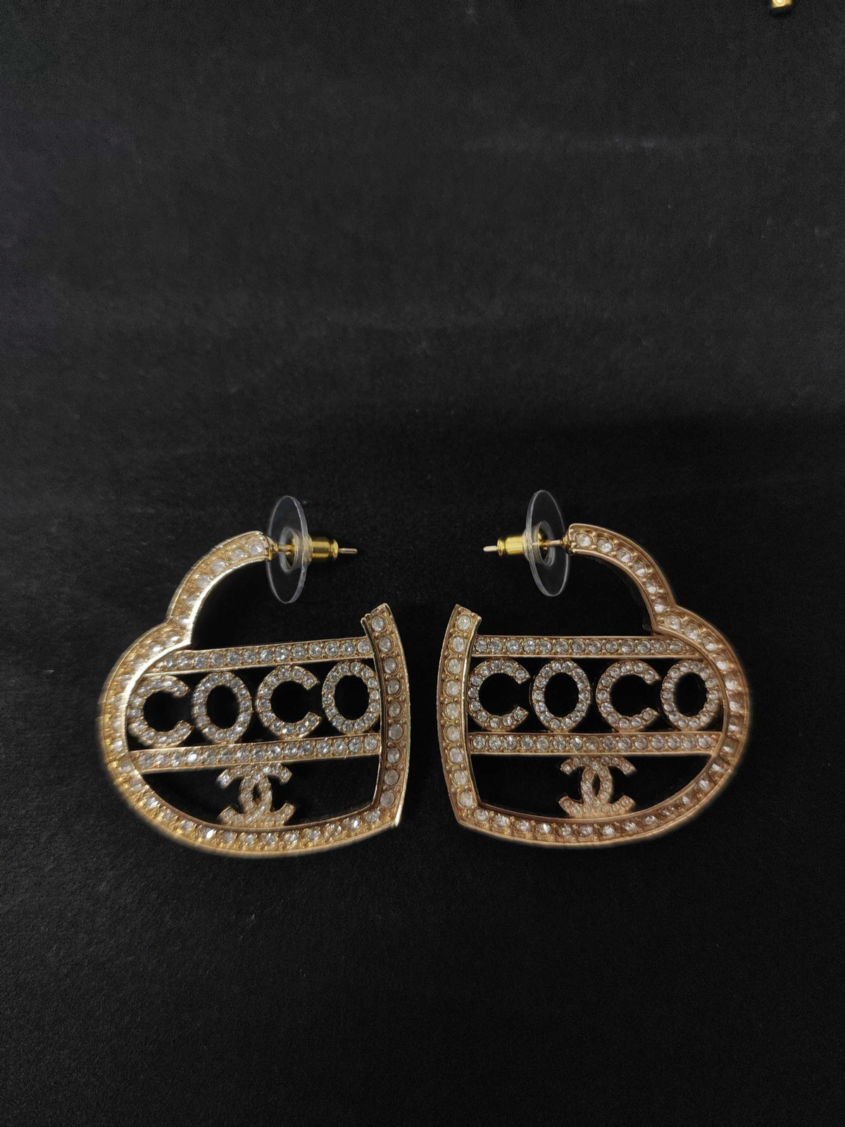 Chanel - Other - Crystal - Gold