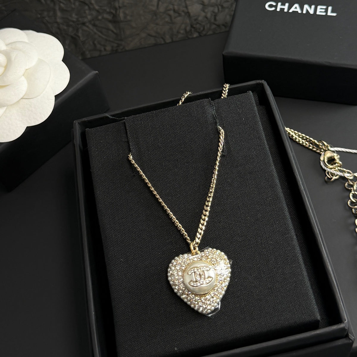 Chanel - Other - Crystal - Gold