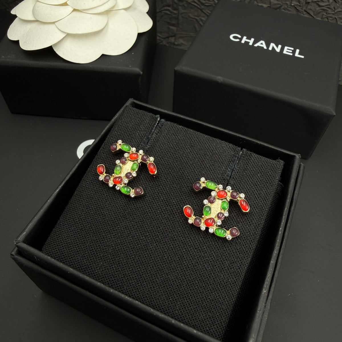 Chanel - Other - Crystal - Gold