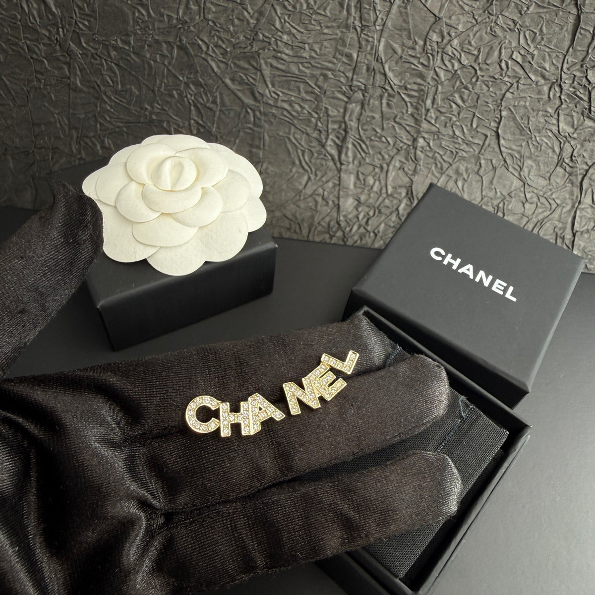 Chanel - Other - Crystal - Gold