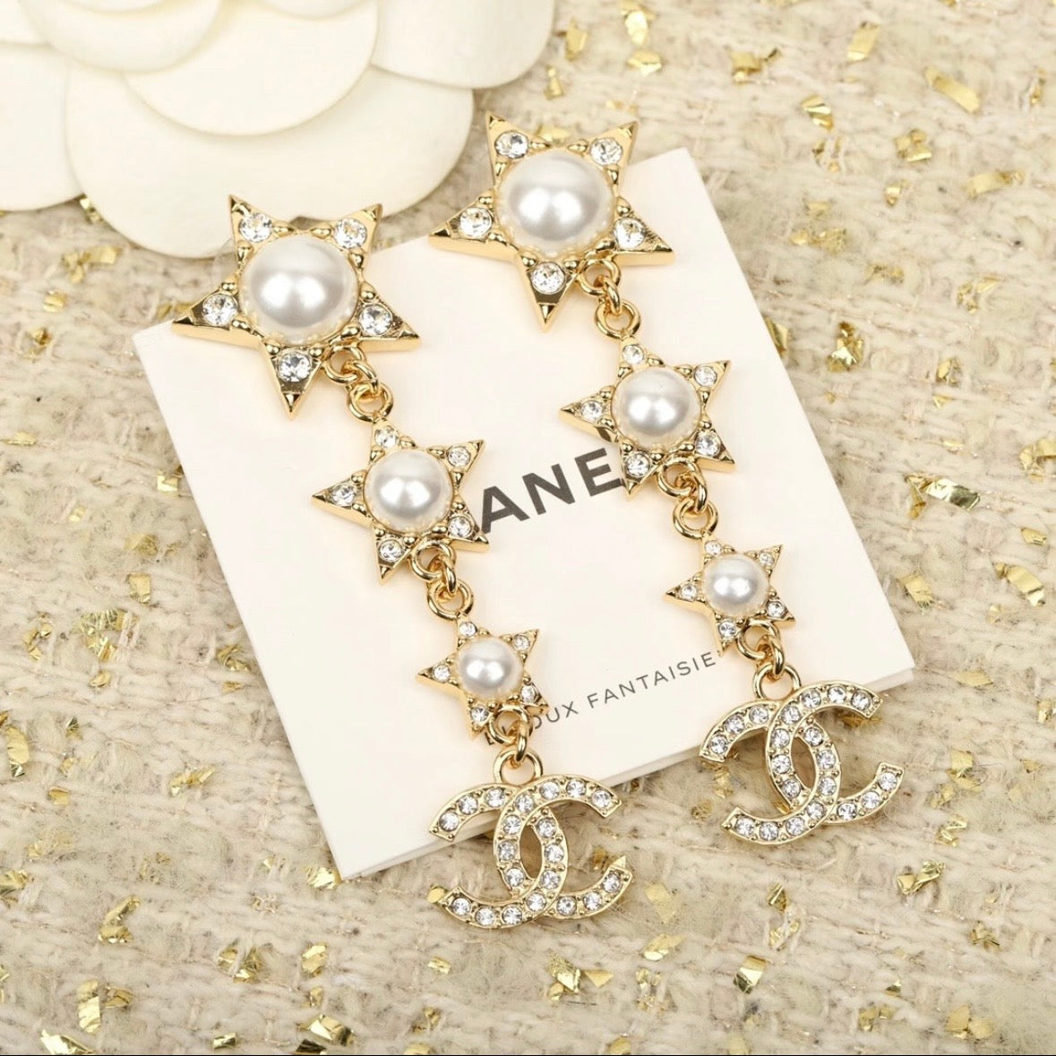 Chanel - Other - Crystal - Gold