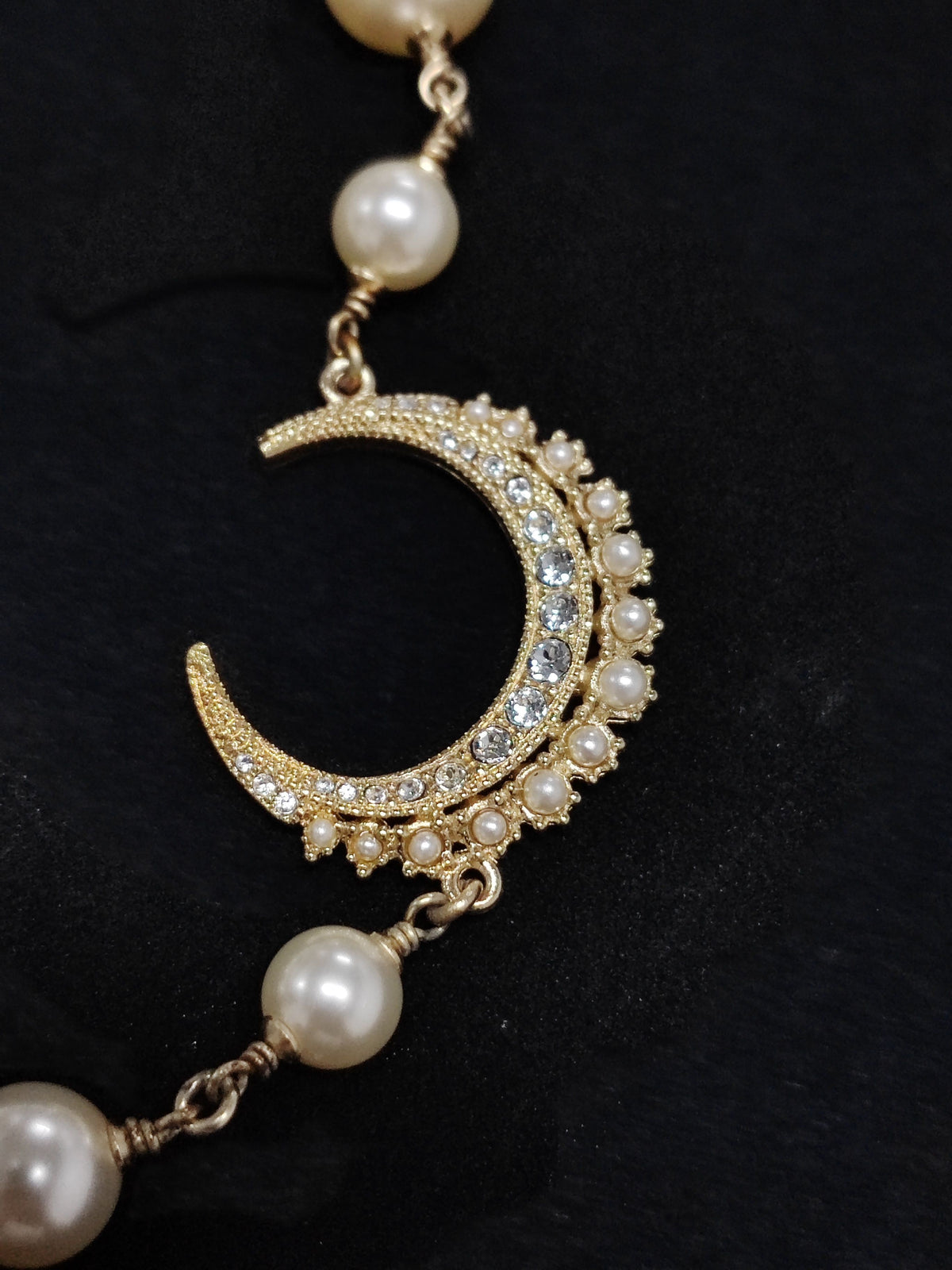 Chanel - Other - Crystal - Gold