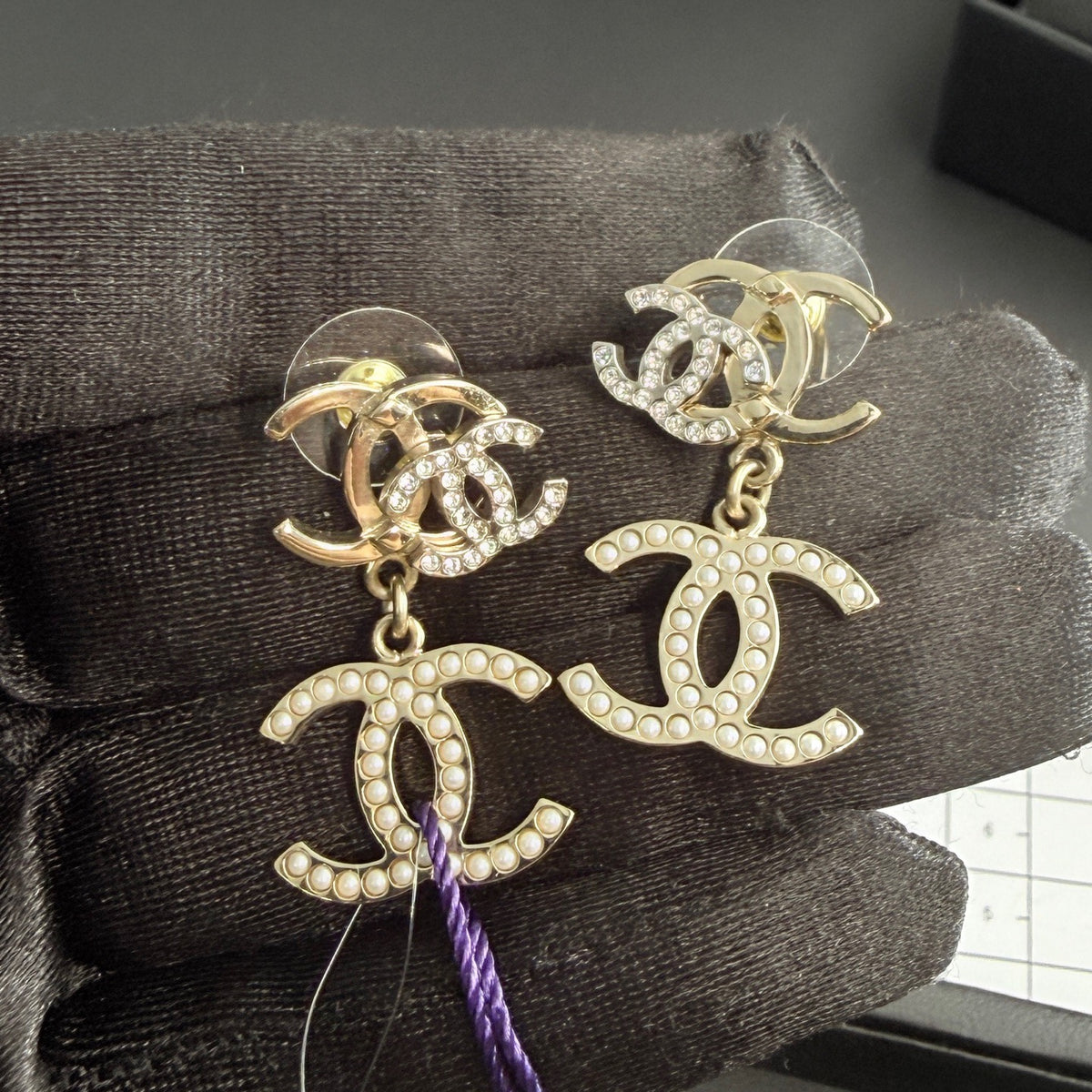 Chanel - Other - Crystal - Gold