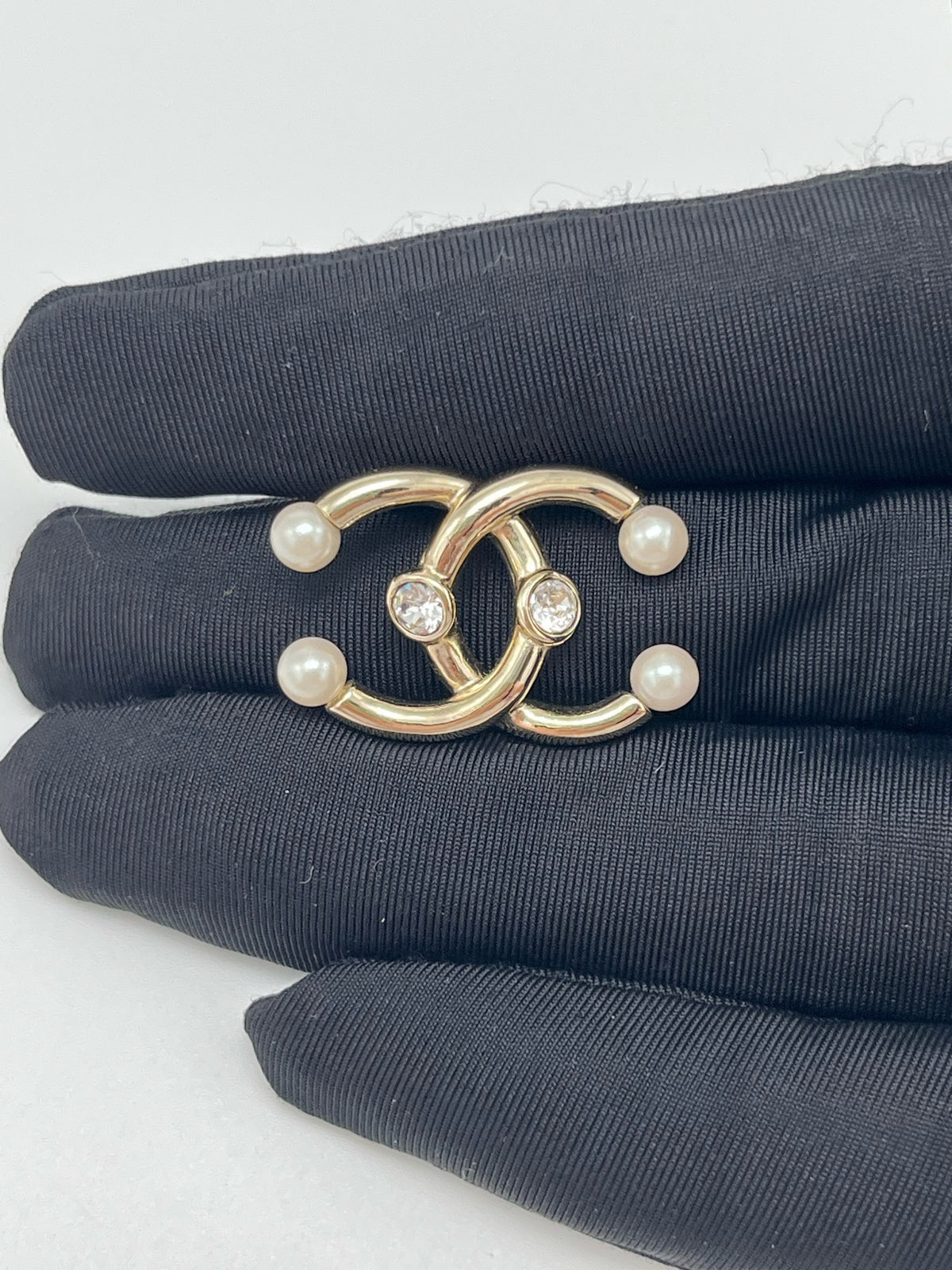 Chanel - Other - Crystal - Gold