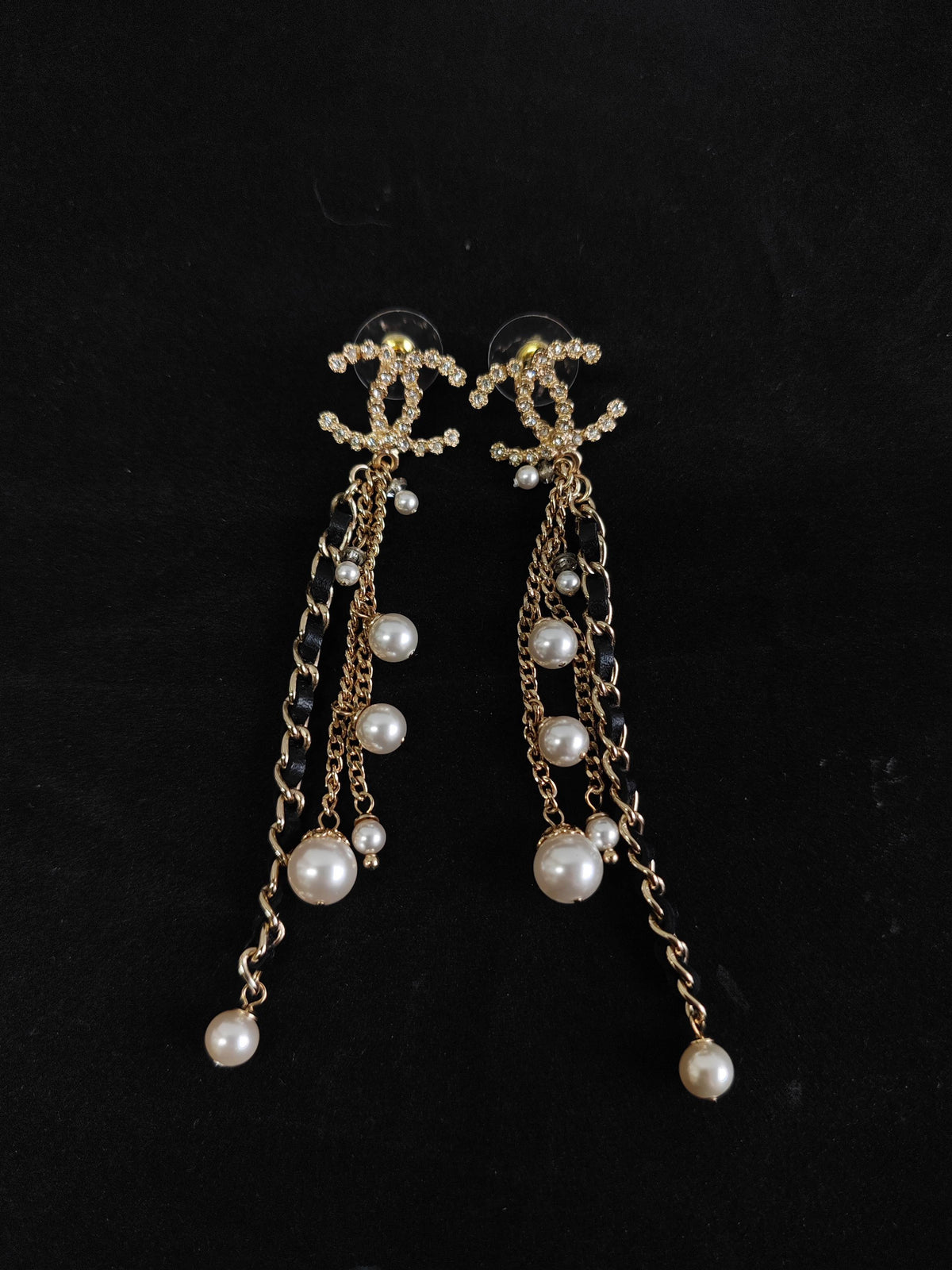 Chanel - Other - Crystal - Gold