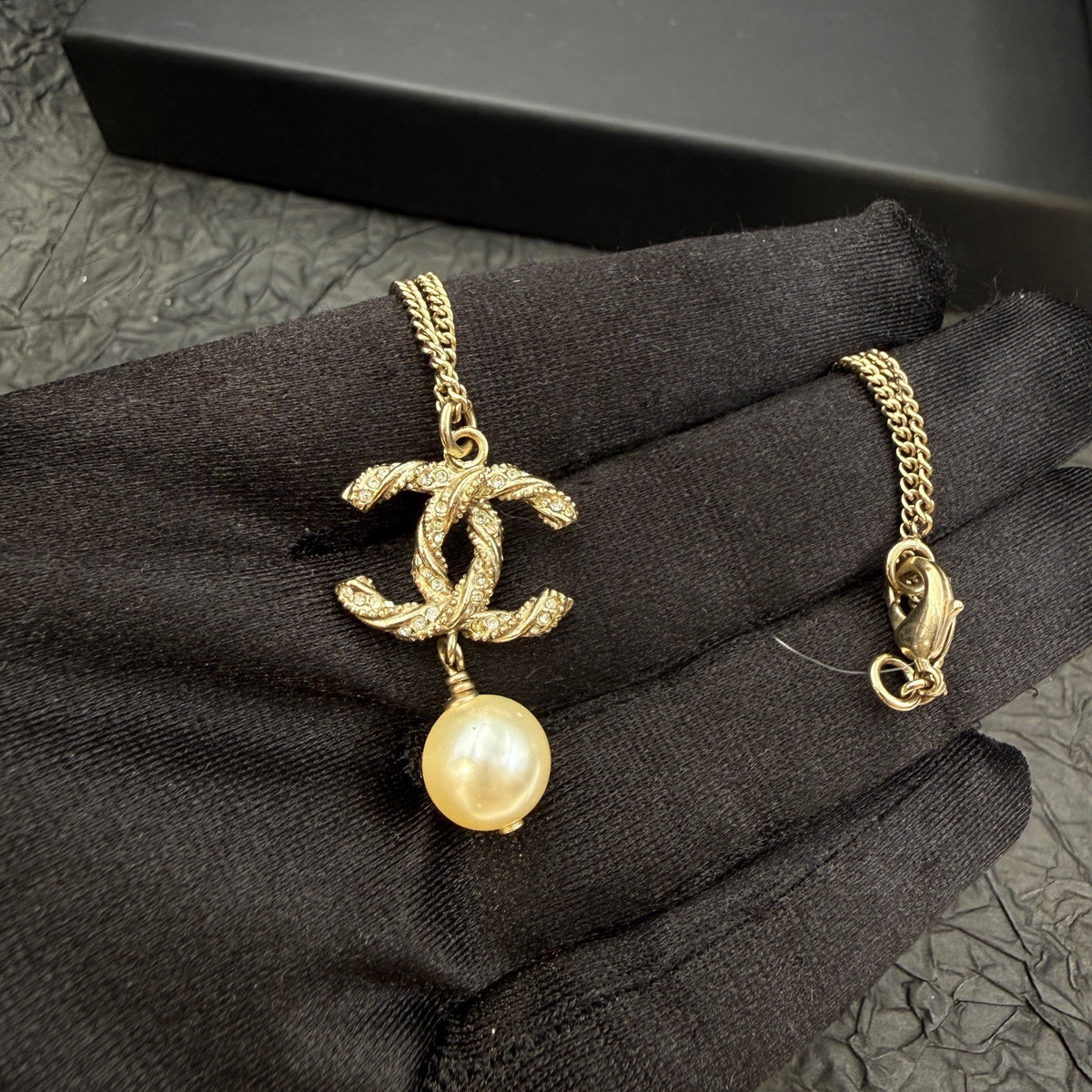 Chanel - Other - Crystal - Gold