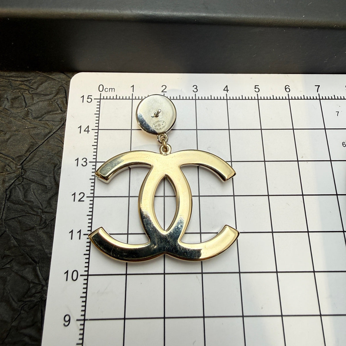 Chanel - Other - Crystal - Gold