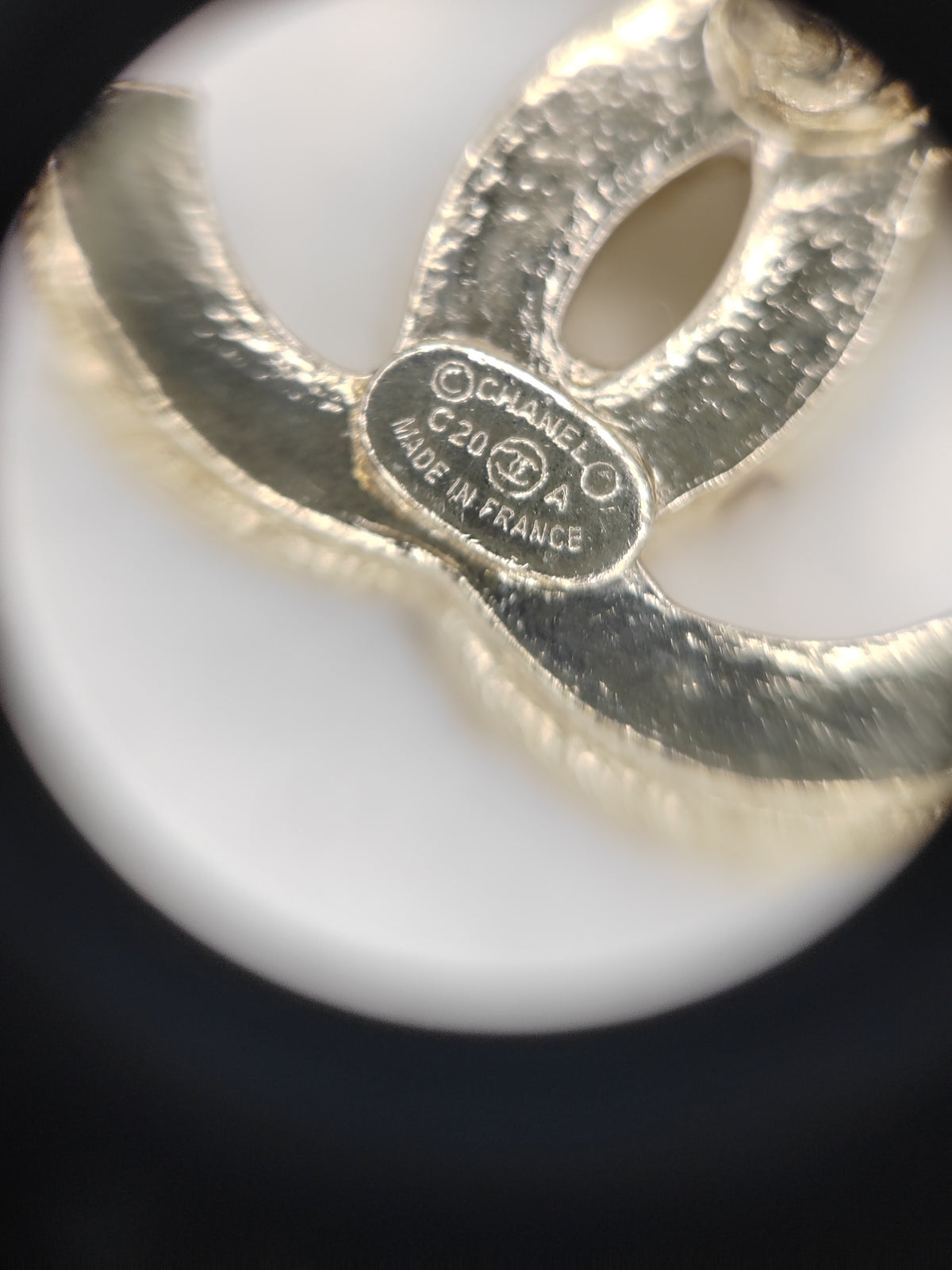 Chanel - Other - Crystal - Gold