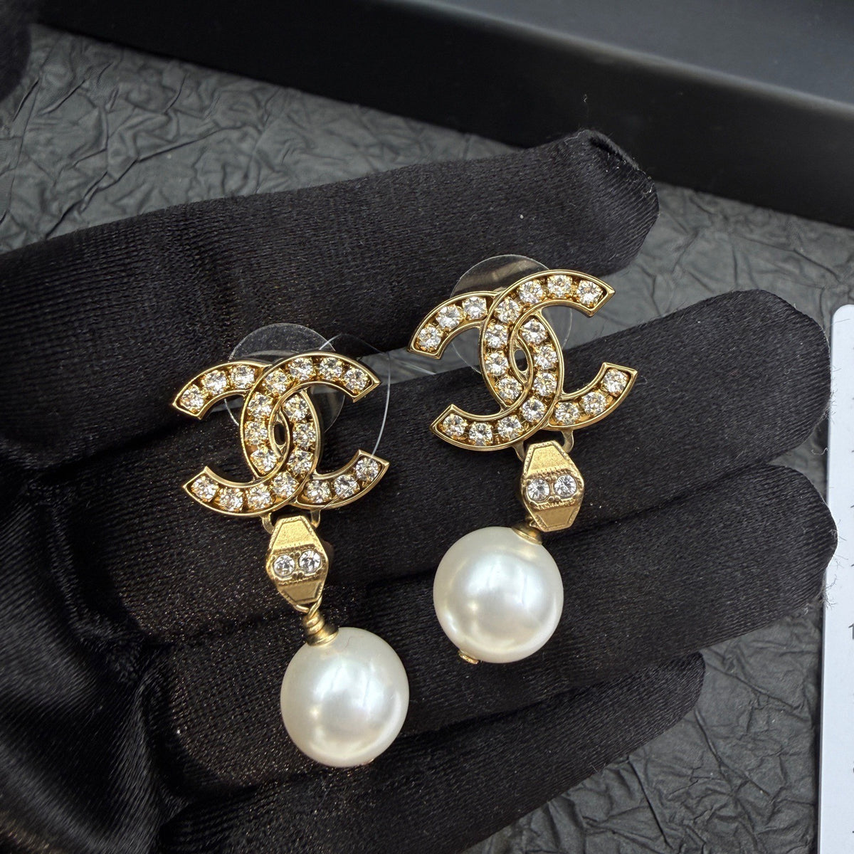 Chanel - Other - Crystal - Gold