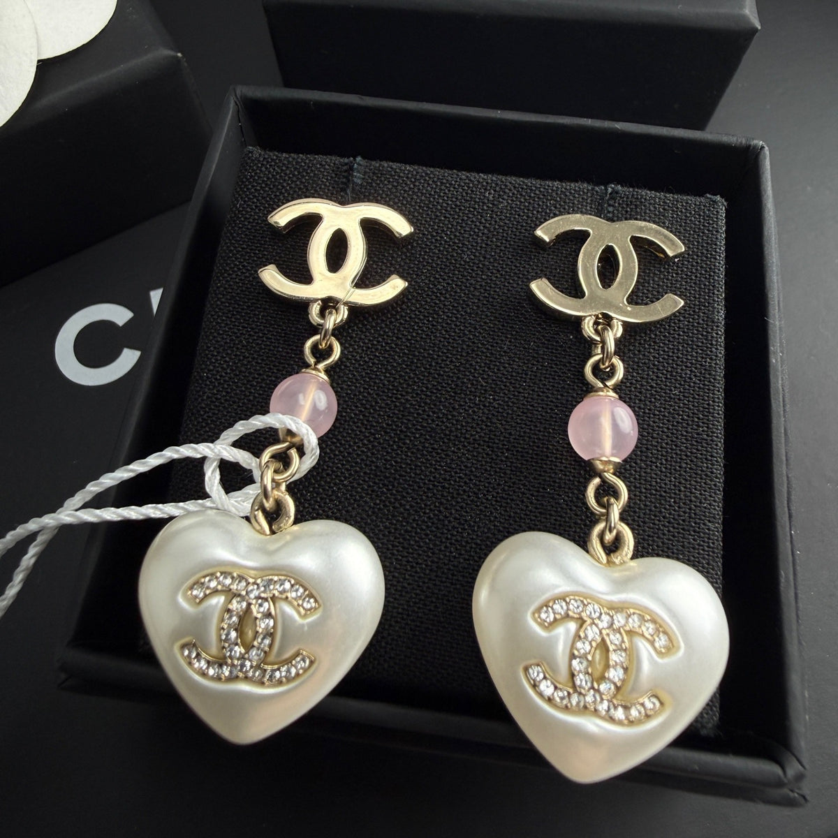 Chanel - Other - Crystal - Gold