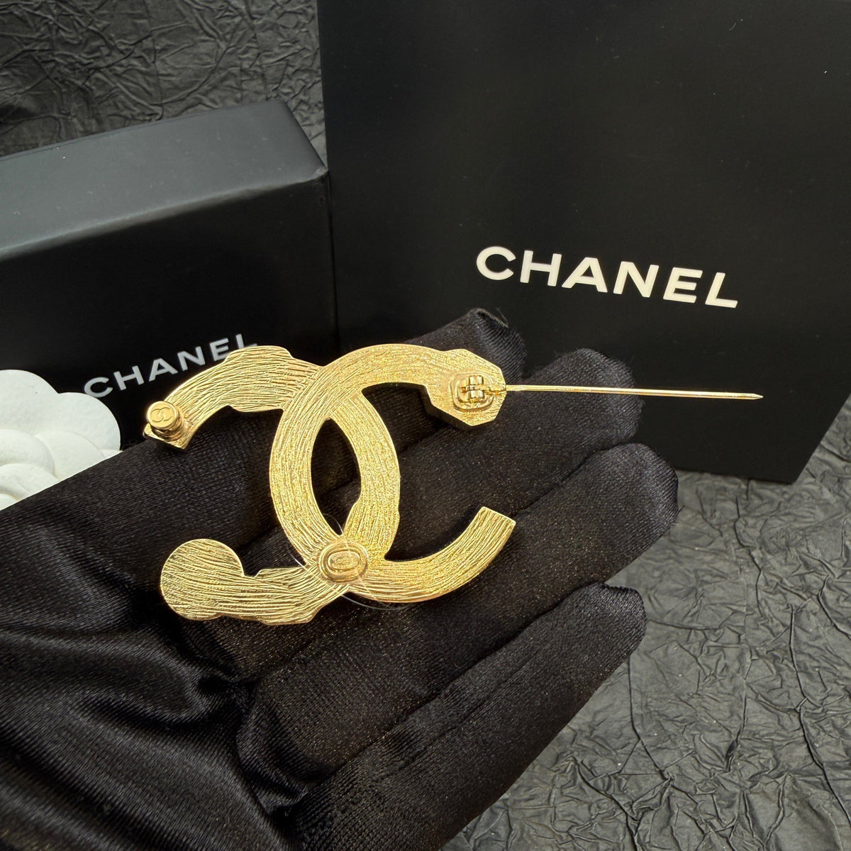 Chanel - Other - Crystal - Gold