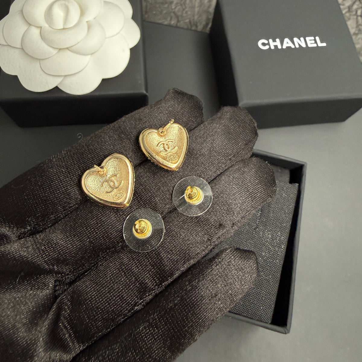 Chanel - Other - Crystal - Gold