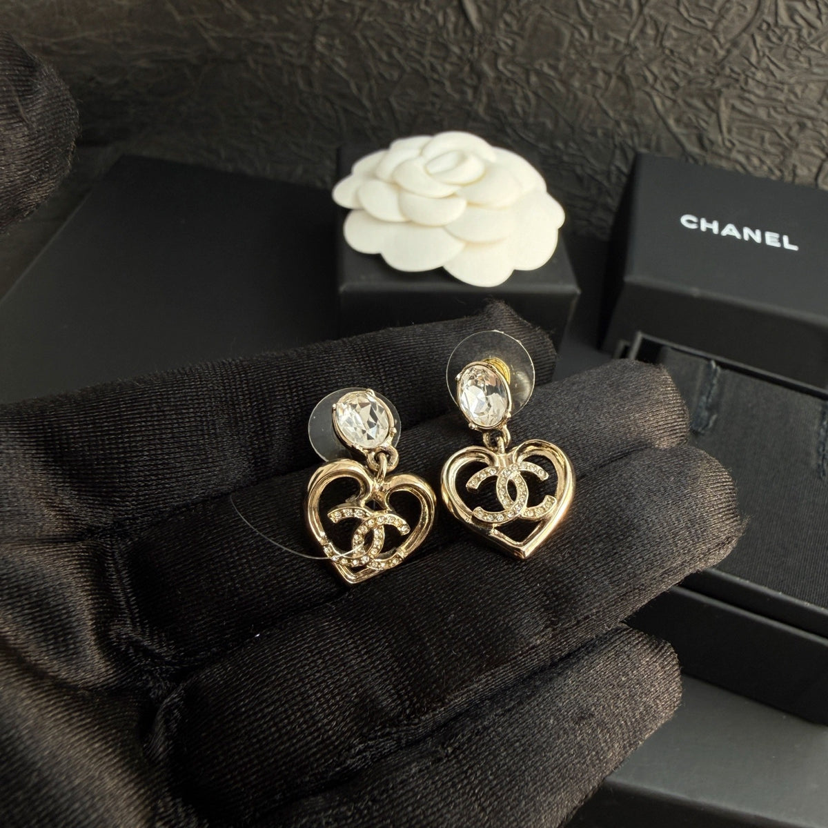 Chanel - Other - Crystal - Gold