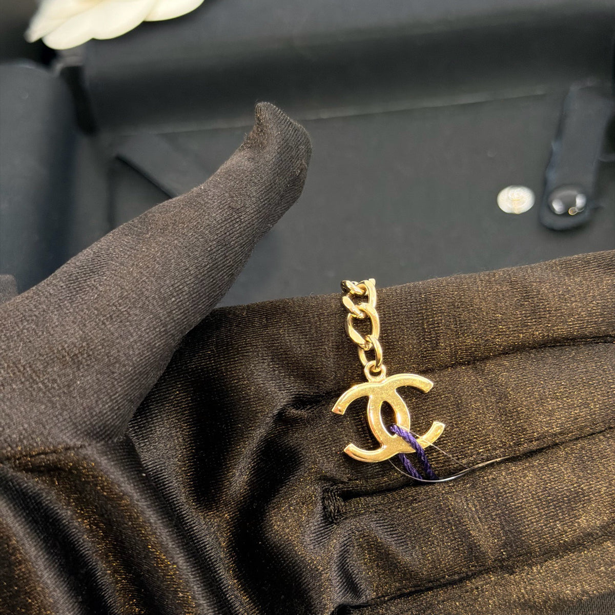 Chanel - Other - Crystal - Gold