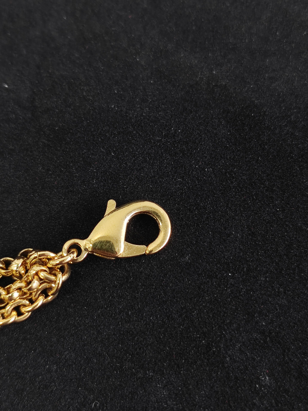 Chanel - Other - Crystal - Gold