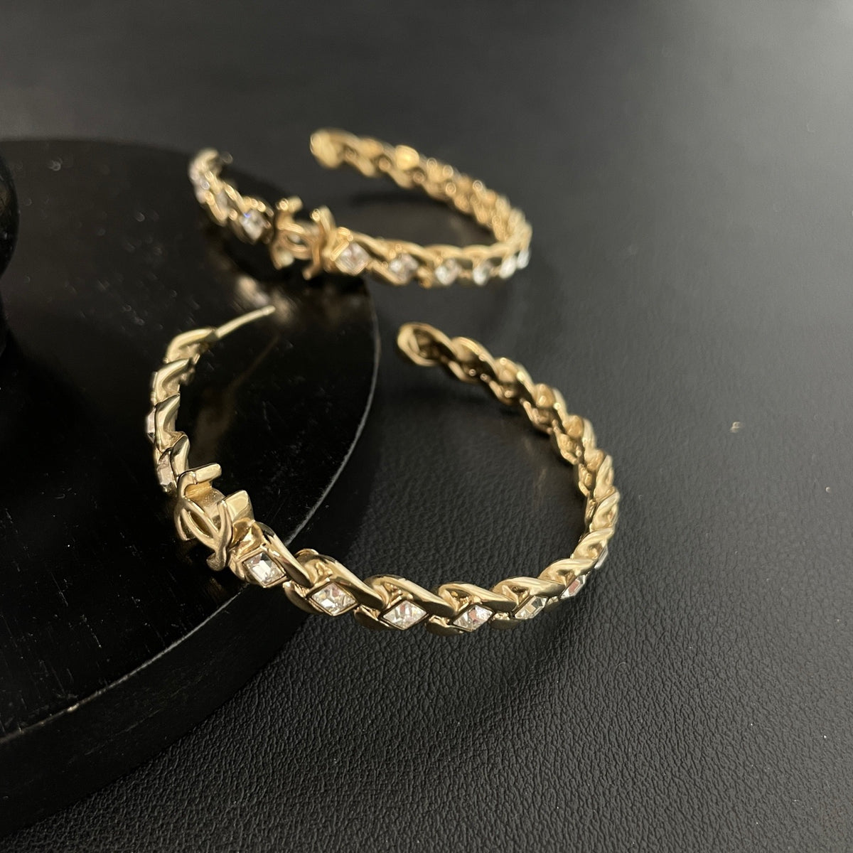 Chanel - Other - Crystal - Gold