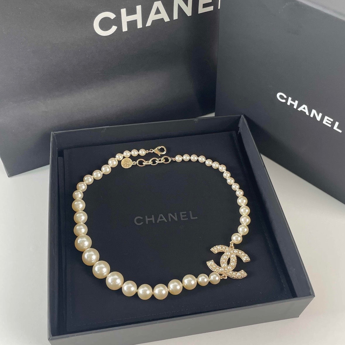 Chanel - Other - Crystal - Gold