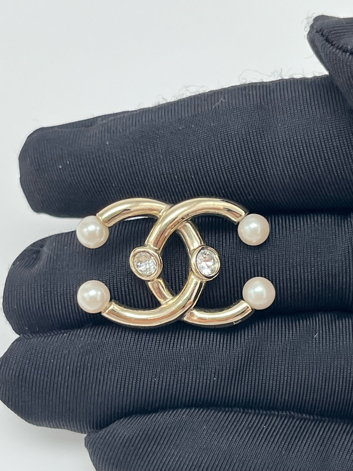 Chanel - Other - Crystal - Gold