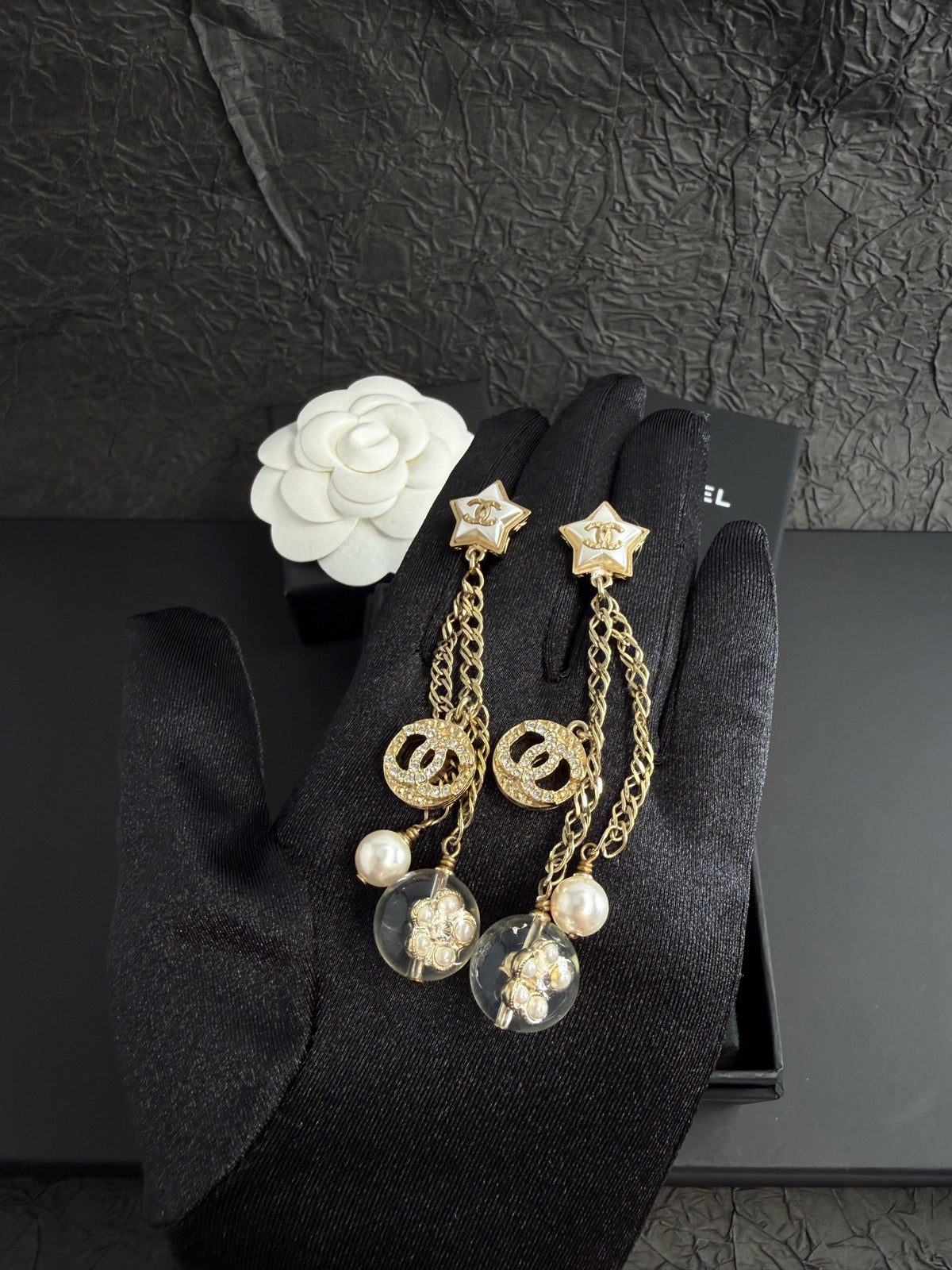 Chanel - Other - Crystal - Gold