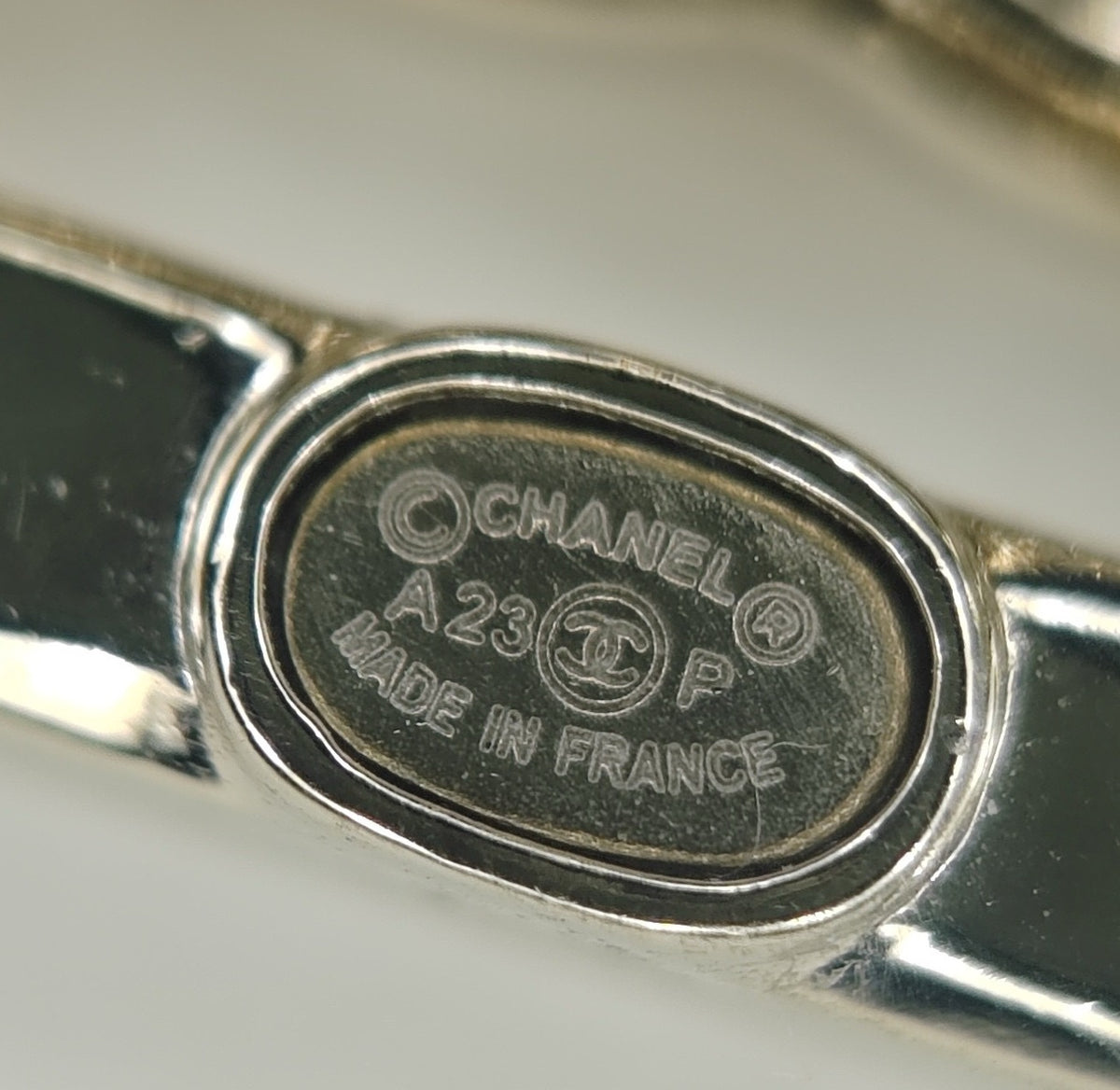 Chanel - Other - Crystal - Gold