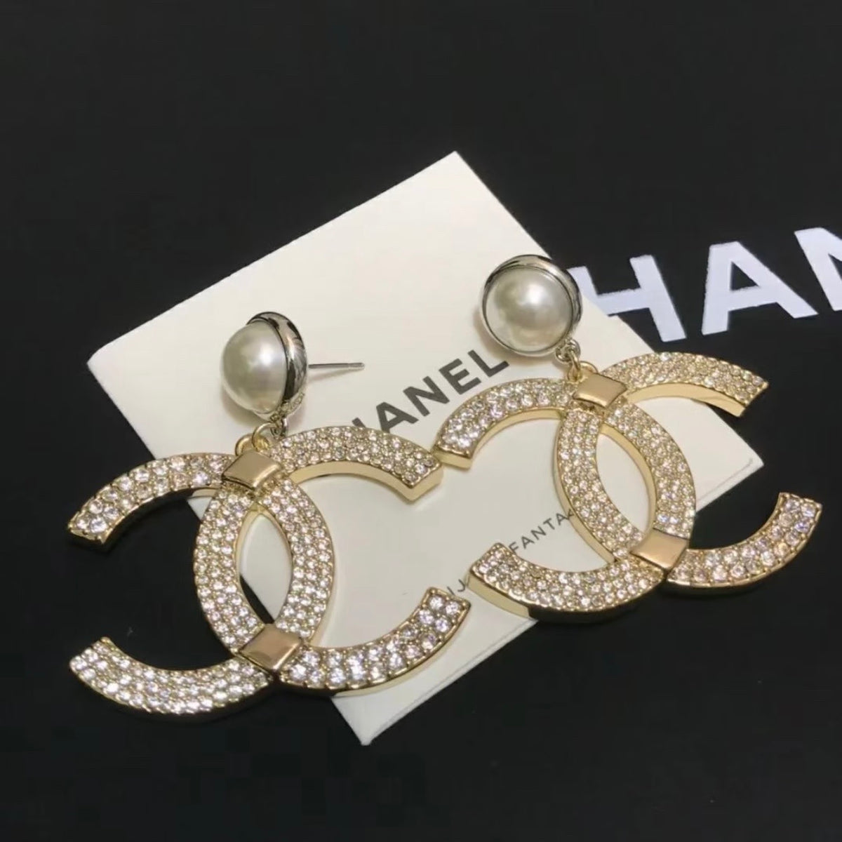 Chanel - Other - Crystal - Gold