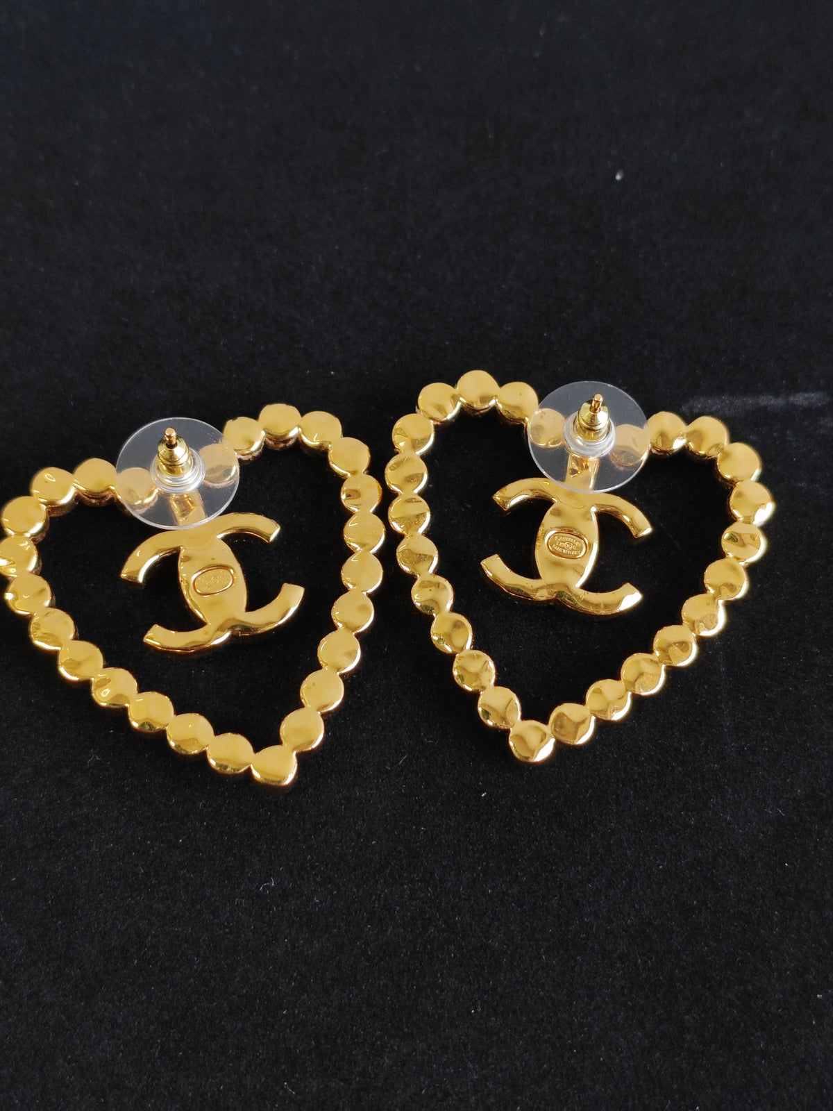 Chanel - Other - Crystal - Gold