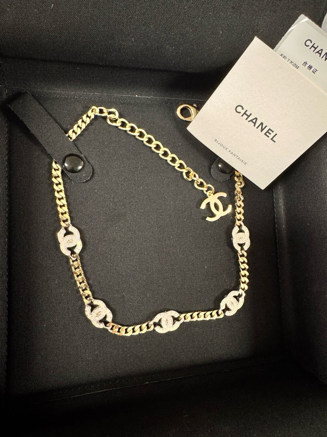 Chanel - Other - Crystal - Gold