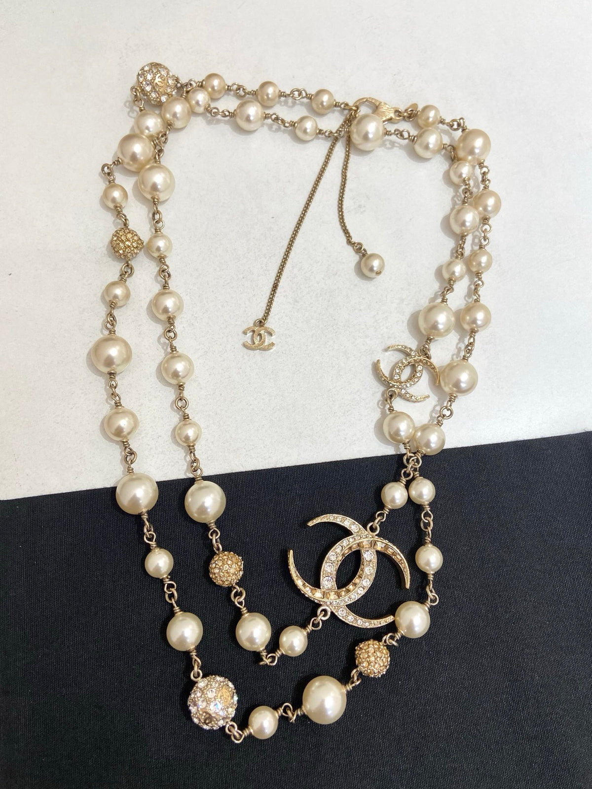 Chanel - Other - Crystal - Gold