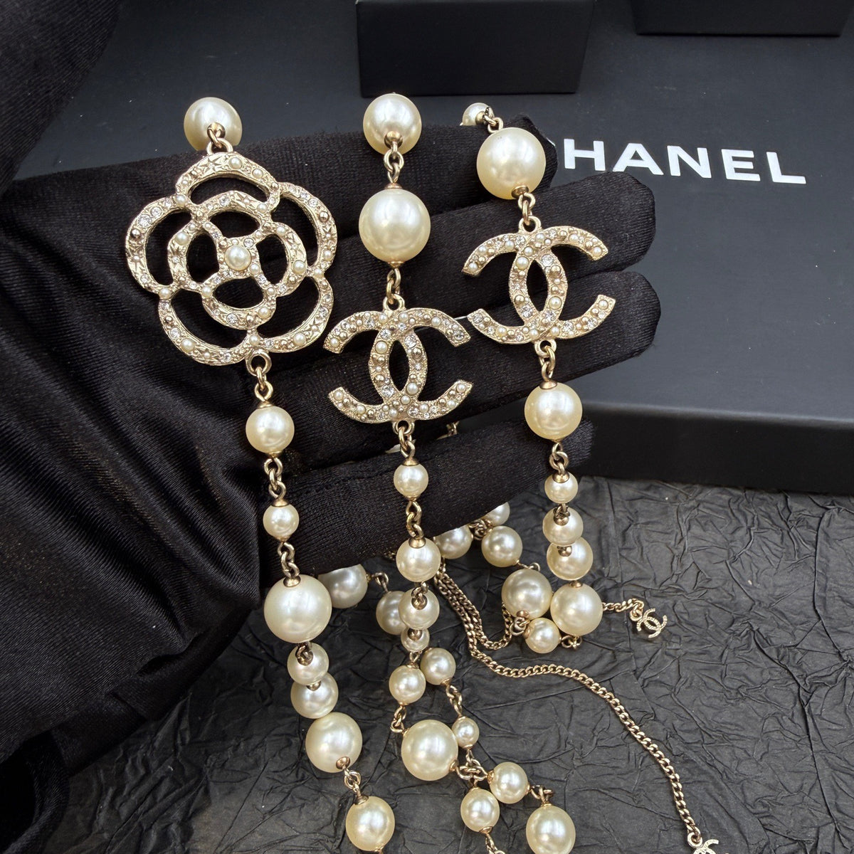 Chanel - Other - Crystal - Gold