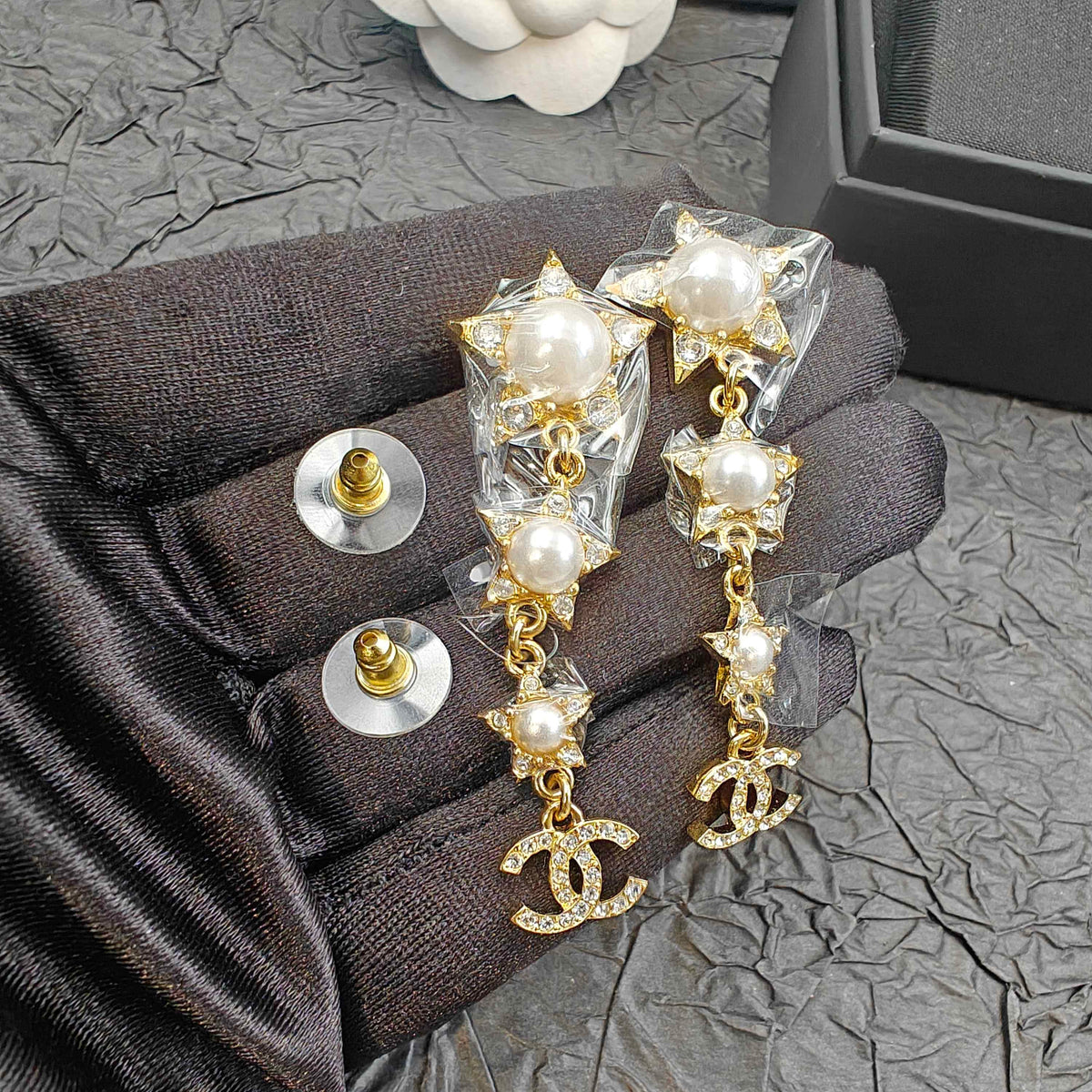 Chanel - Other - Crystal - Gold